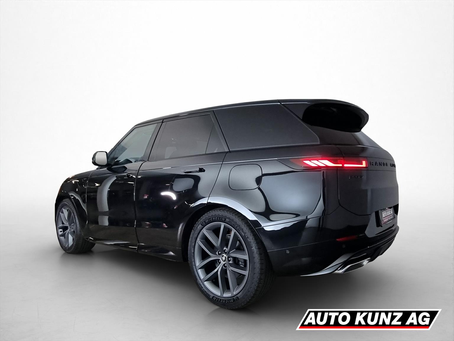 LAND ROVER Range Rover Sport 3.0 PHEV Dynamic SE-showroom-element-3