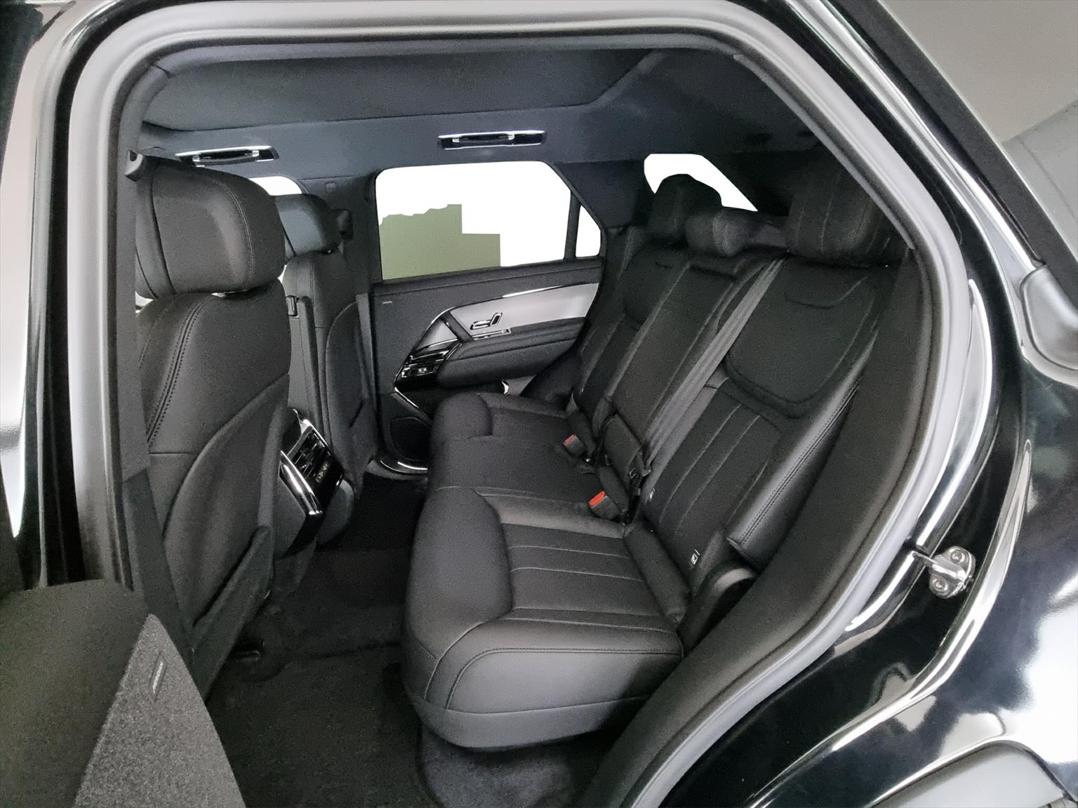 LAND ROVER Range Rover Sport 3.0 PHEV Dynamic SE-image-6