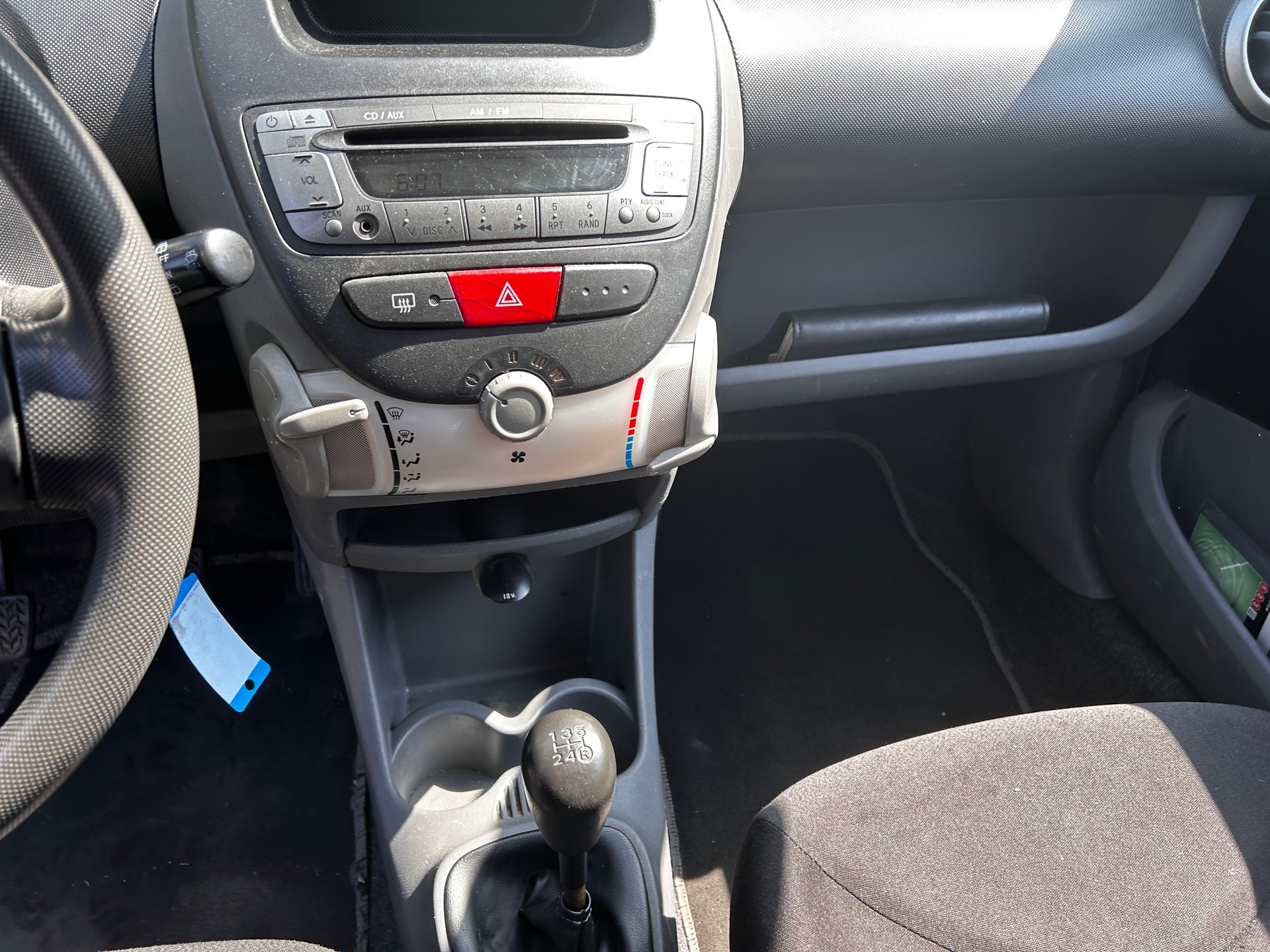 TOYOTA Aygo 1.0 blue MultiMode-image-12