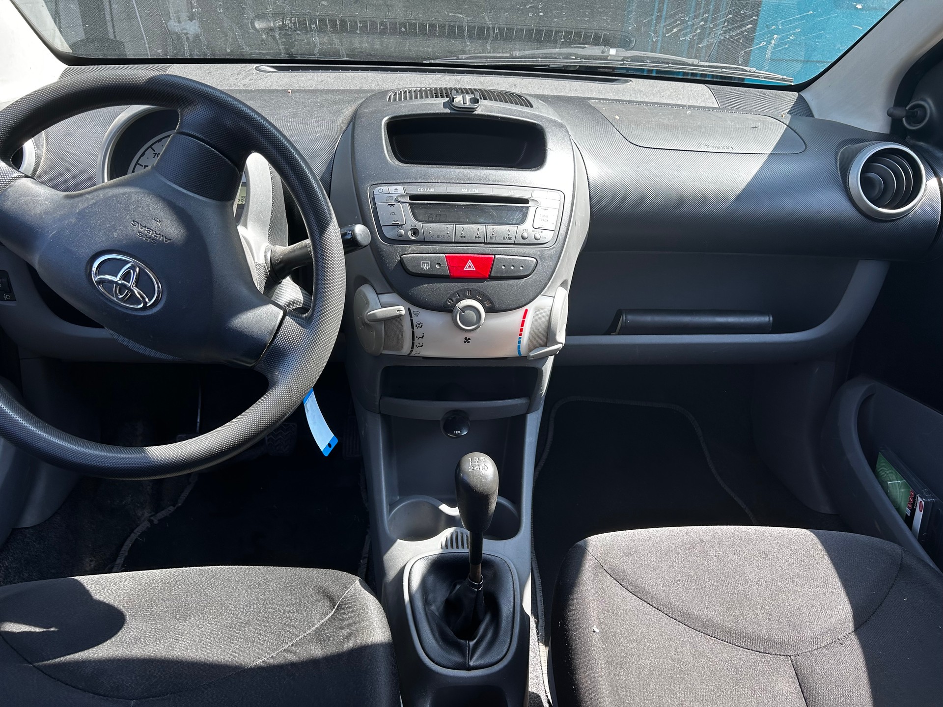 TOYOTA Aygo 1.0 blue MultiMode-image-9