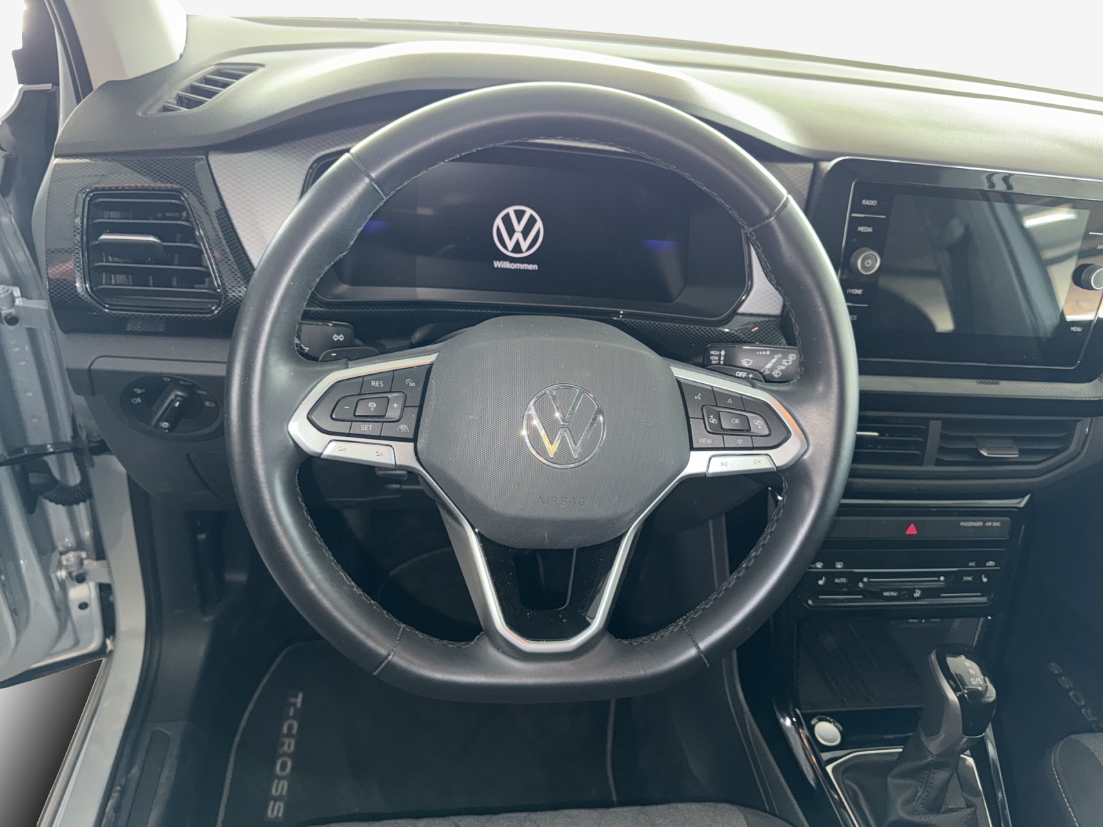 VW T-Cross 1.5 TSI EVO ACT Life DSG-image-9