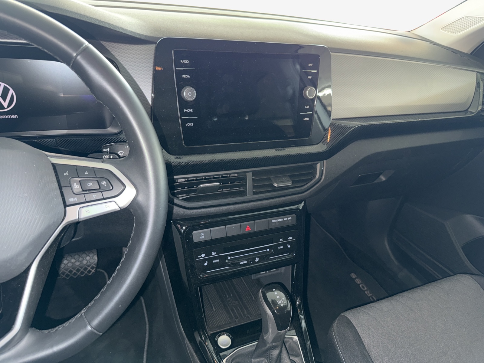 VW T-Cross 1.5 TSI EVO ACT Life DSG-image-10
