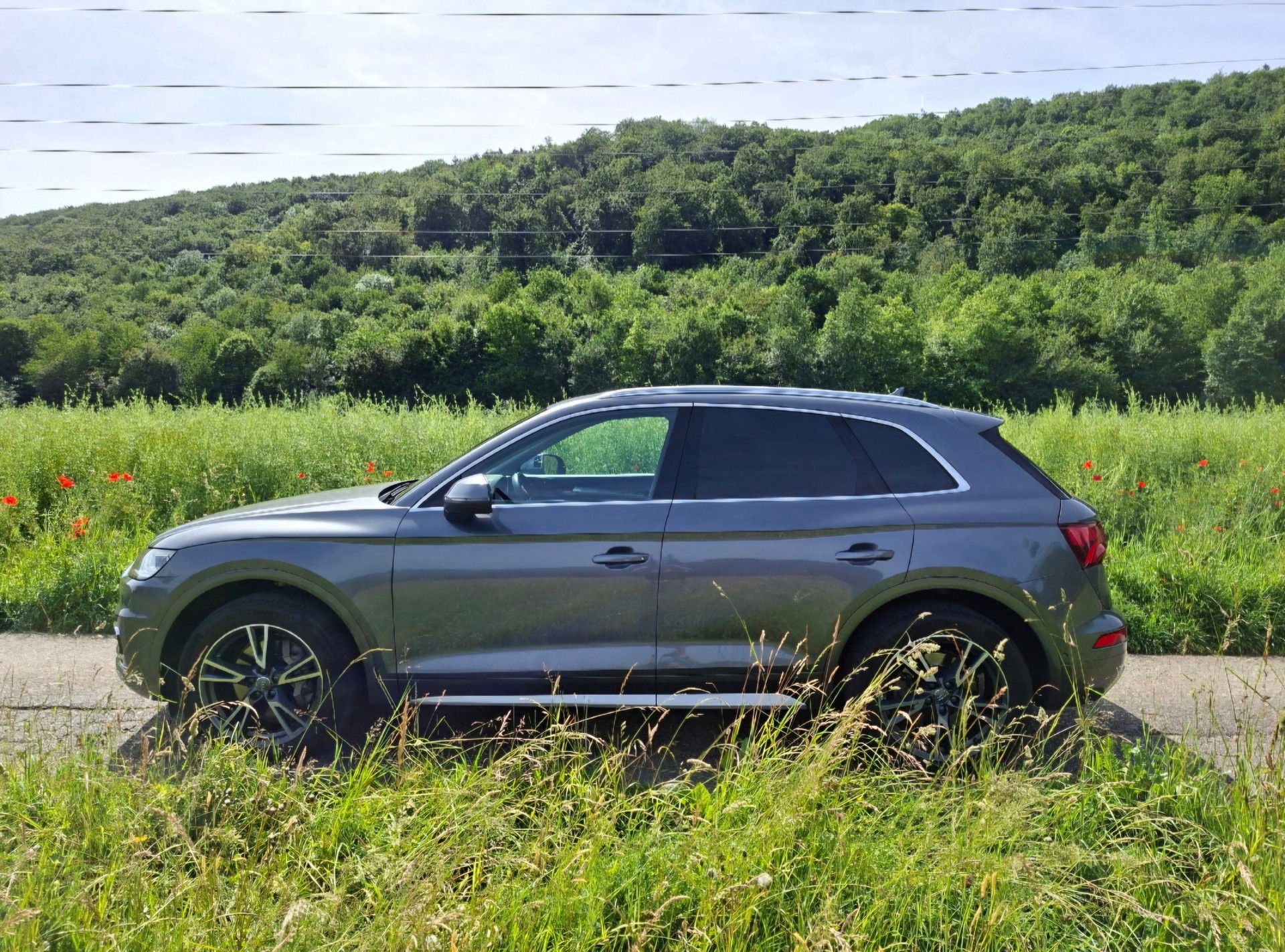 AUDI Q5 45 TFSI quattro S-tronic-image-1