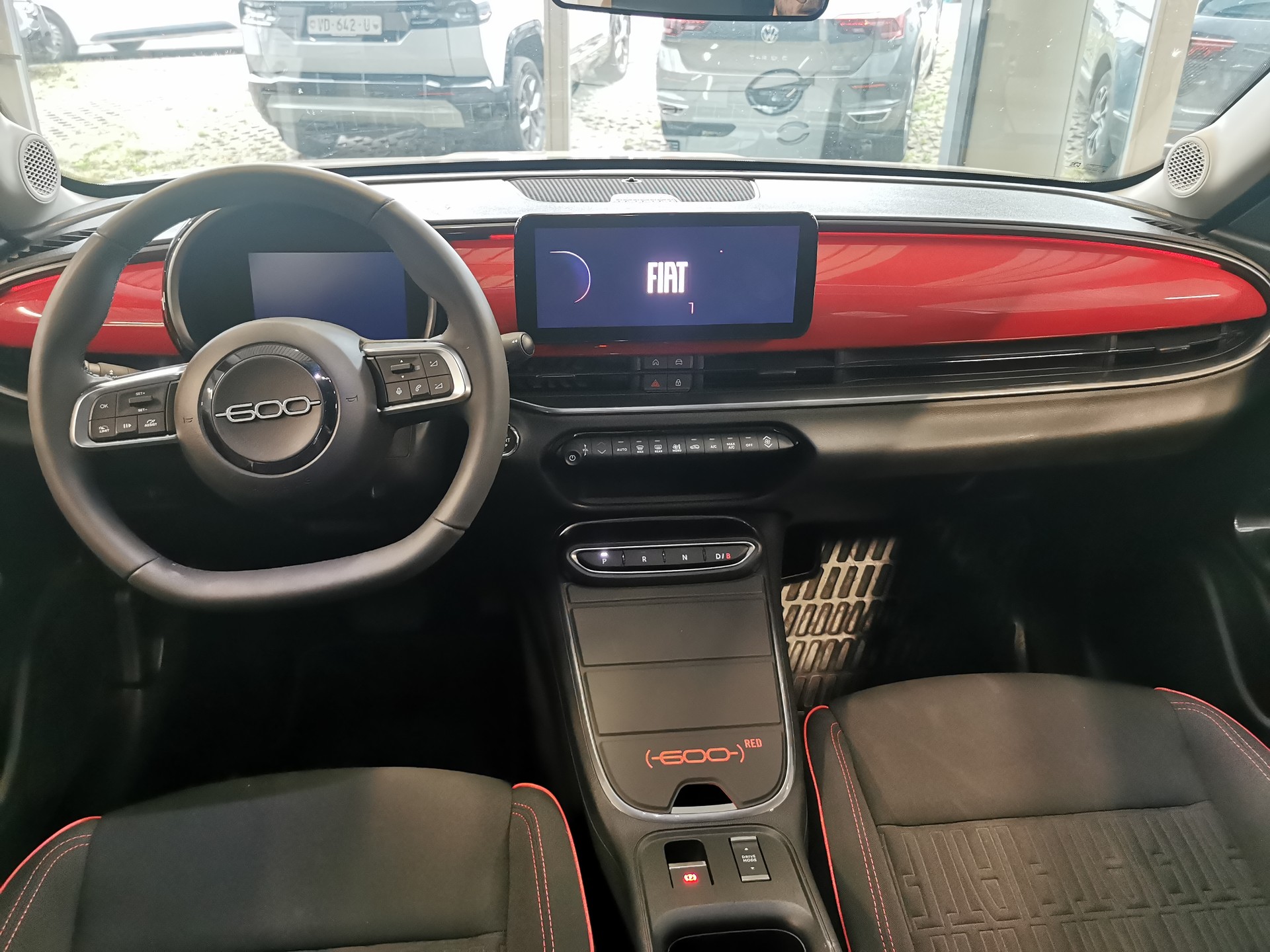 FIAT 600e Red-image-6