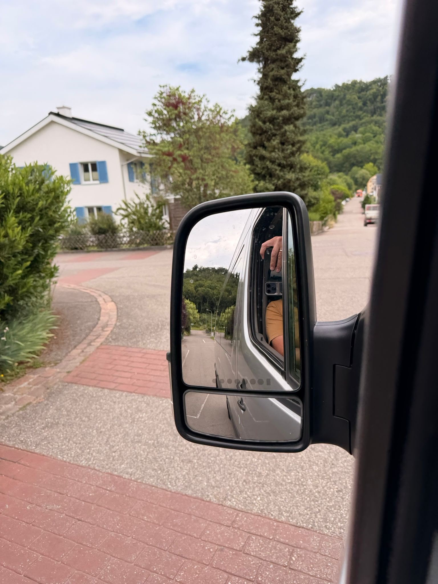 MERCEDES-BENZ Sprinter-image-12