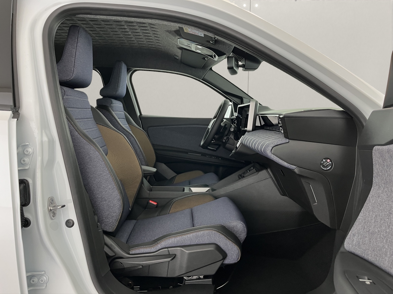 RENAULT R5 E-Tech Comfort Range techno-image-15