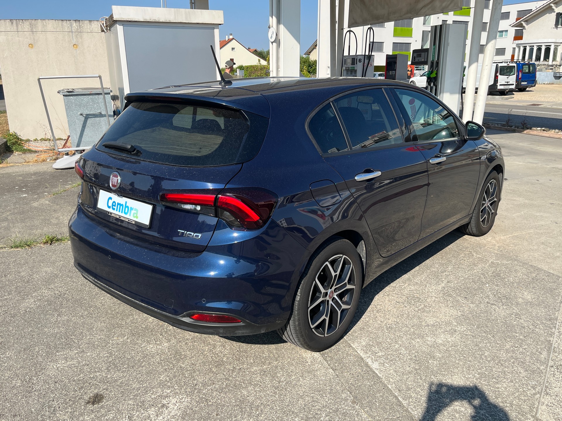 FIAT Tipo 1.0 100CV de 1ère main. Véhicule soigné, sous garantie constructeur jusqu'en 2027-image-5