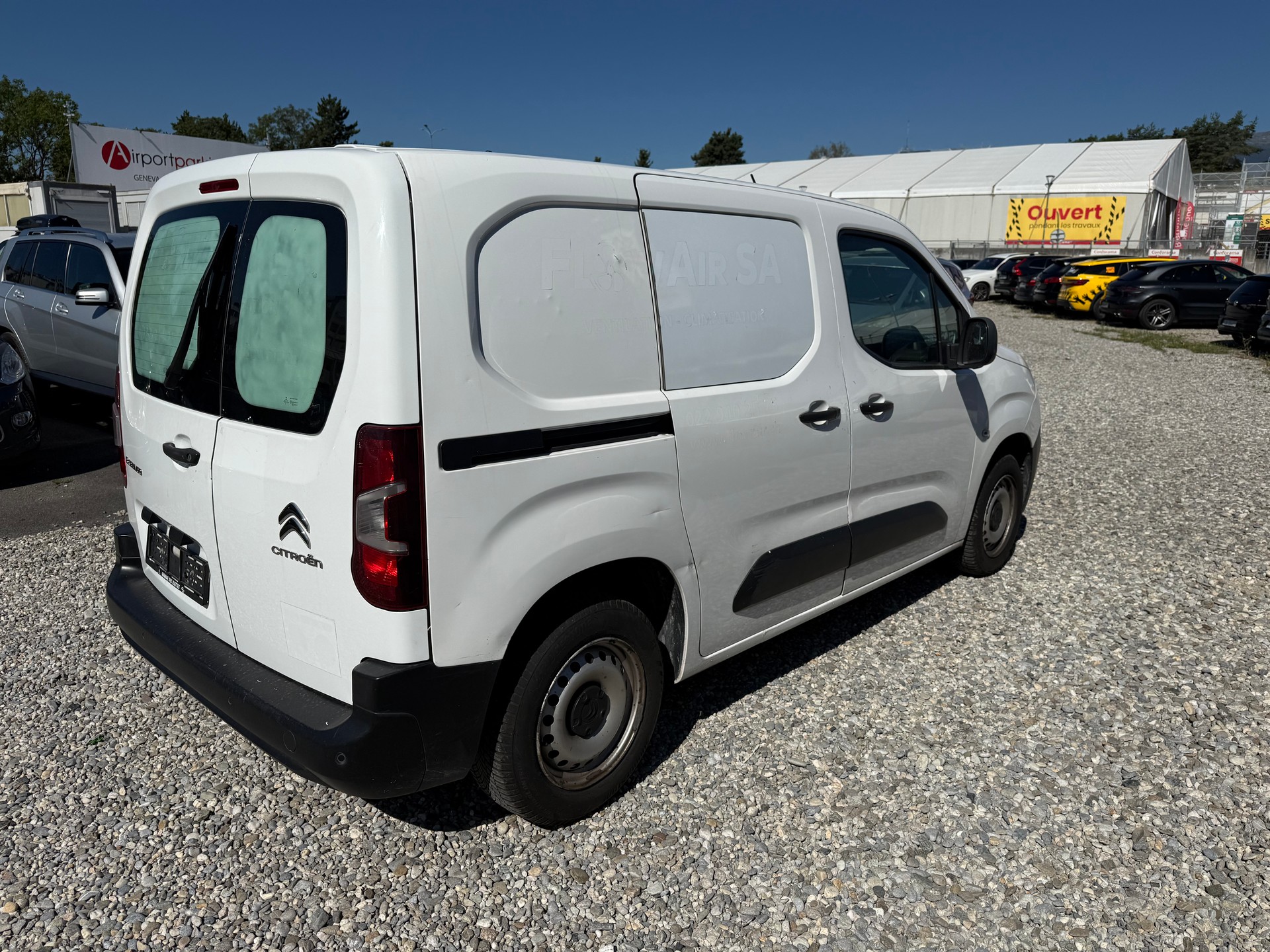 CITROEN Berlingo Van 1.6 Blue HDi 100 s/s Club 650kg-image-4