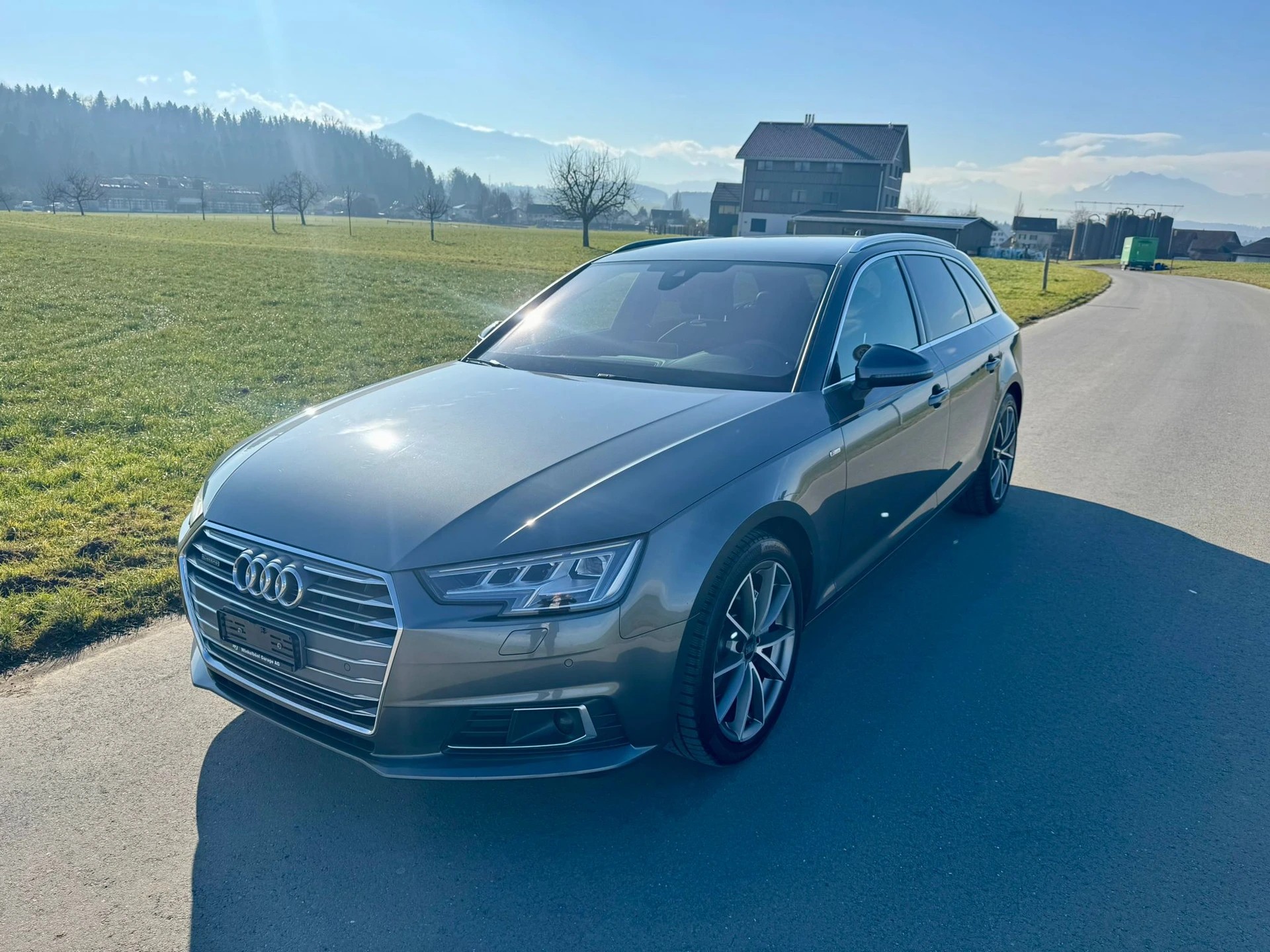 AUDI A4 Avant 2.0 TDI Sport quattro S-tronic-image-0