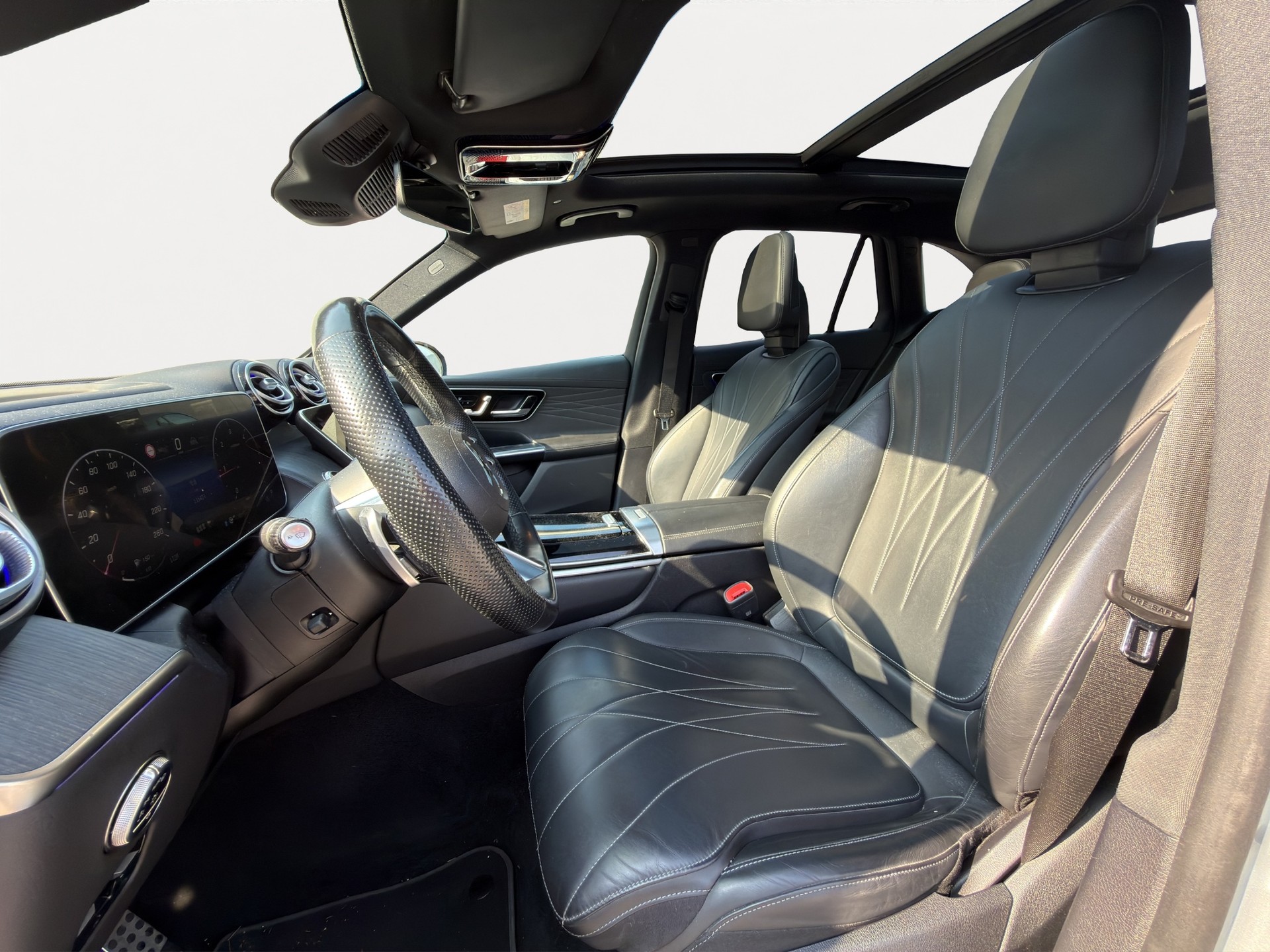 MERCEDES-BENZ GLC 220 d 4Matic AMG Line-image-8