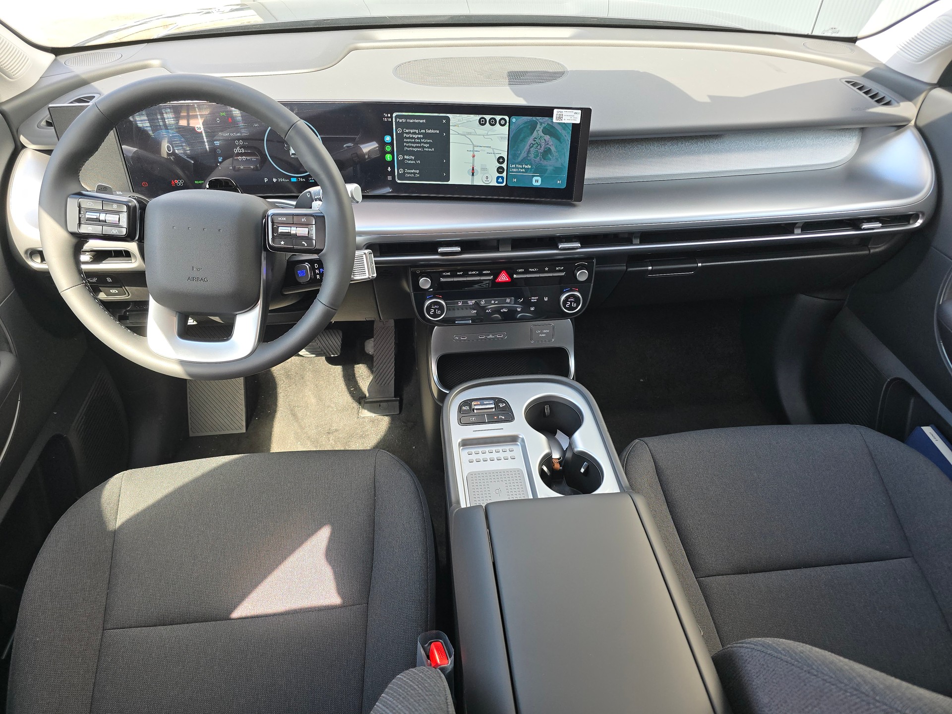 HYUNDAI Ioniq 9 110kWh Amplia 4WD-image-3