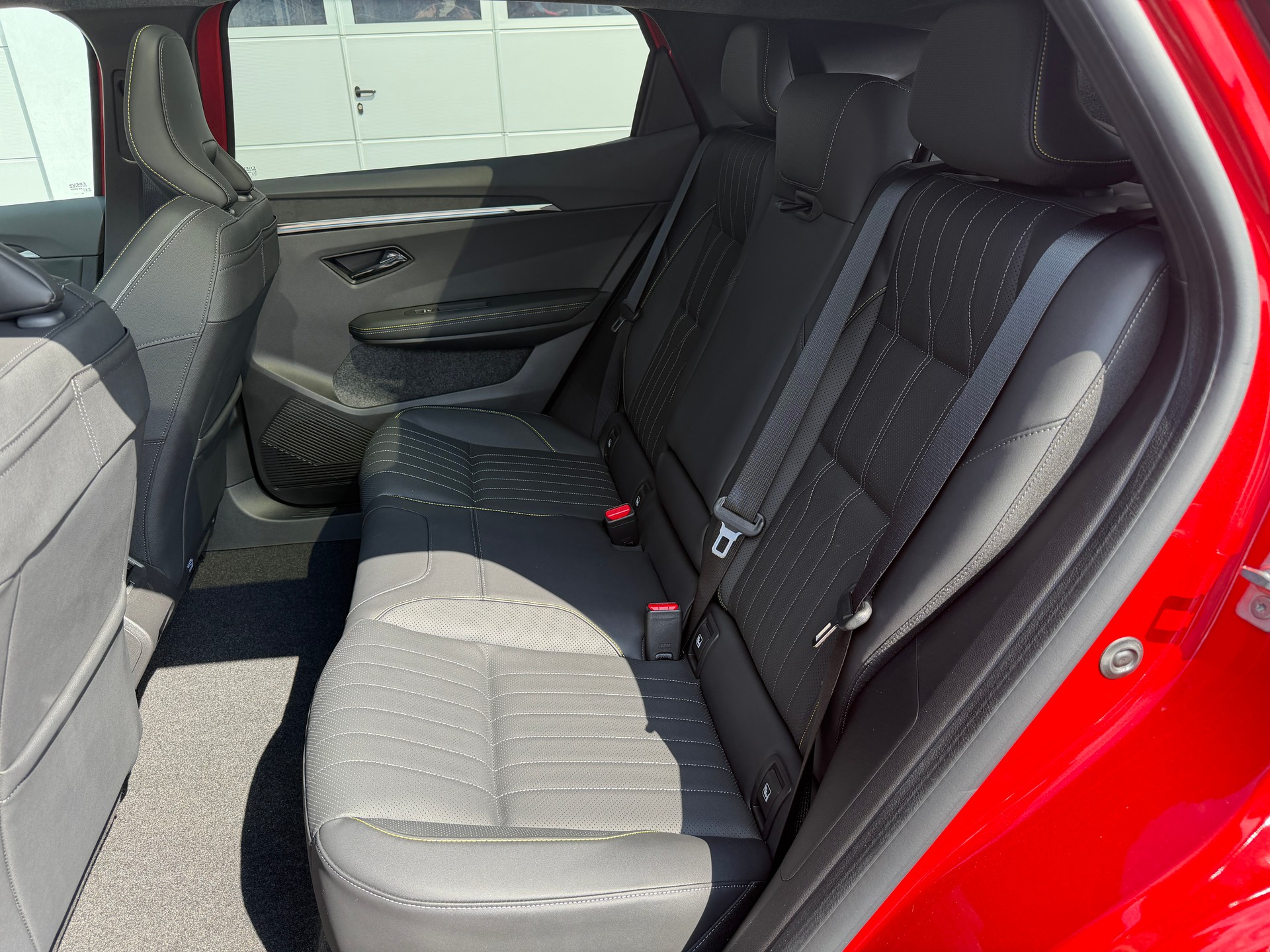 RENAULT Scénic E-Tech iconic-image-6