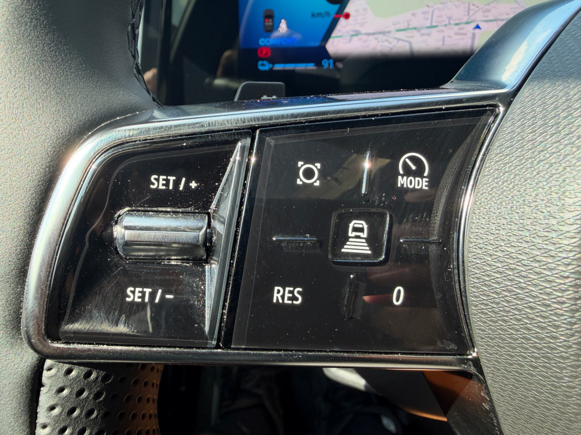 RENAULT Scénic E-Tech iconic-image-10