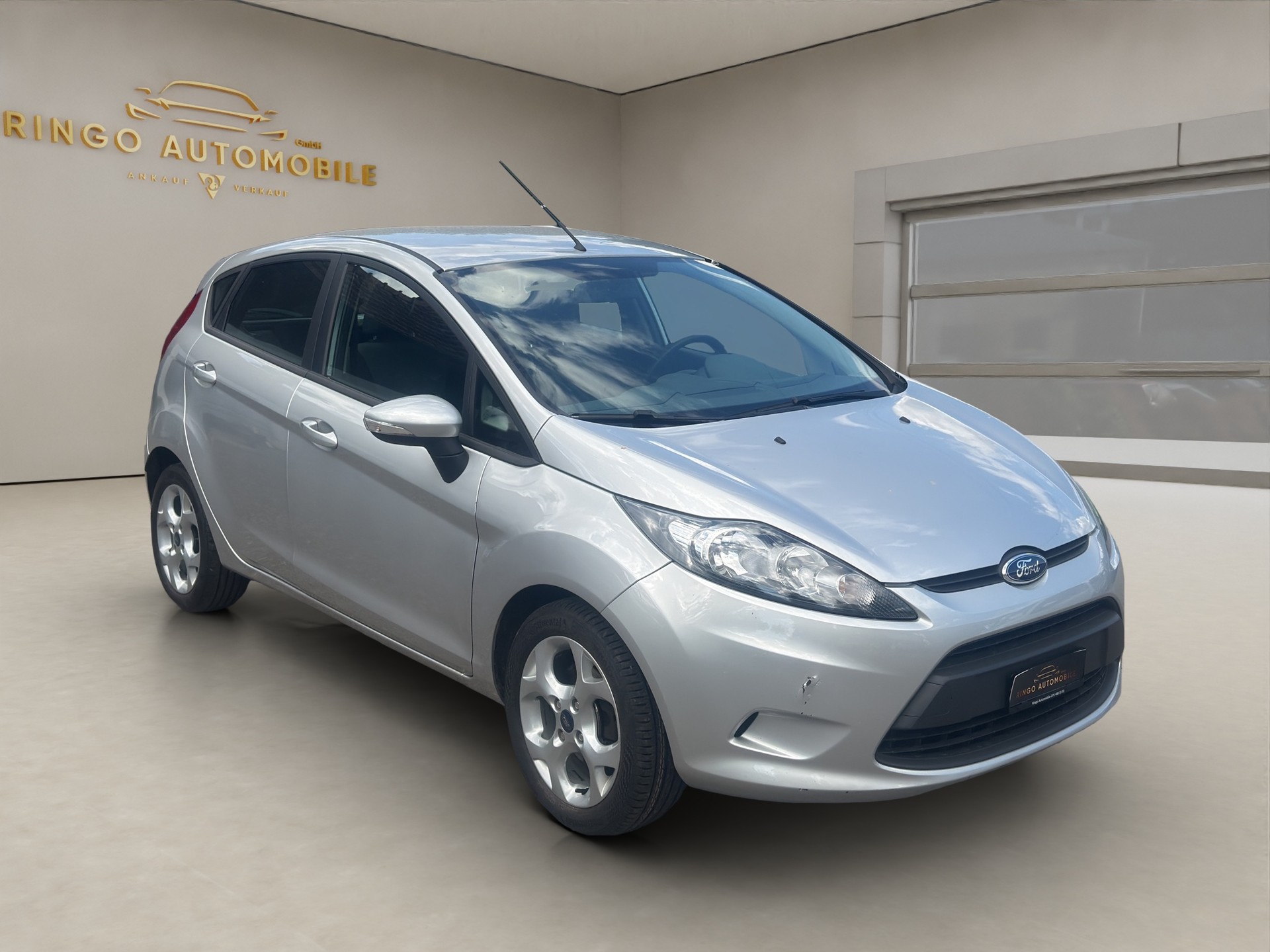 FORD Fiesta 1.4 16V Trend Automatic-image-0