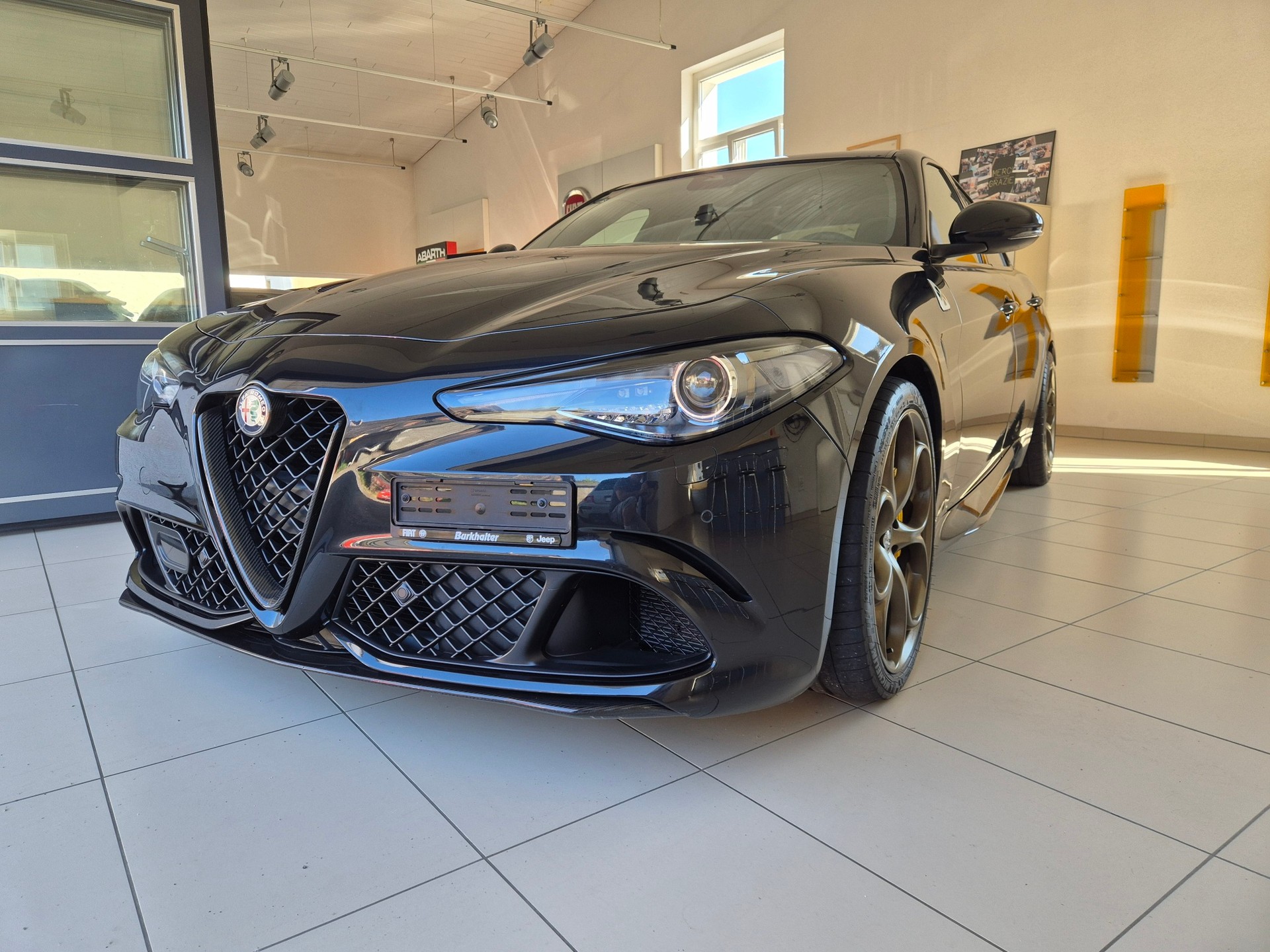 ALFA ROMEO Giulia 2.9 V6 Quadrifoglio Automatic 10 ANS SWISS FREE SERVICE-image-8