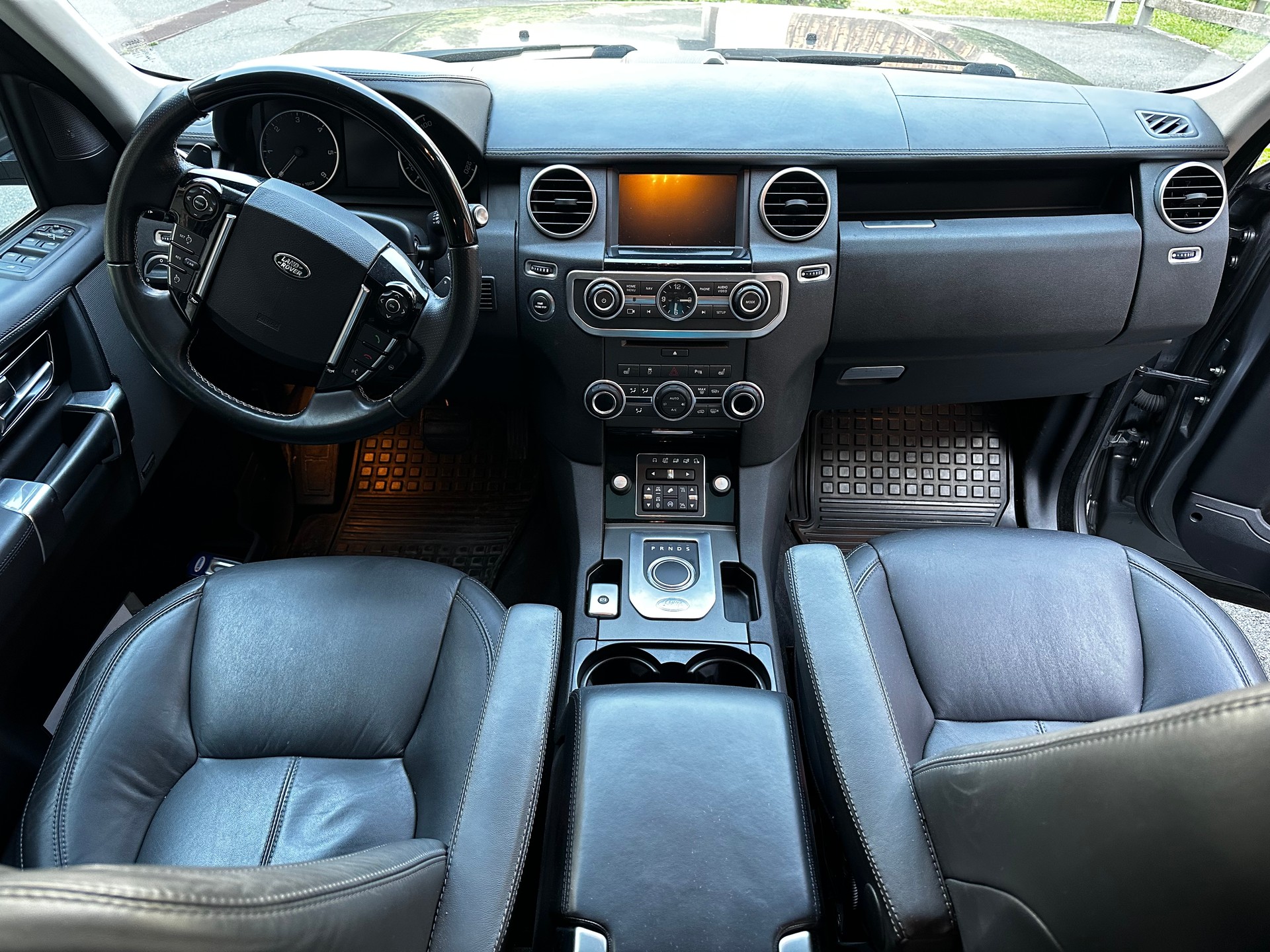 LAND ROVER SDV6 HSE, nur 74'800km-image-8