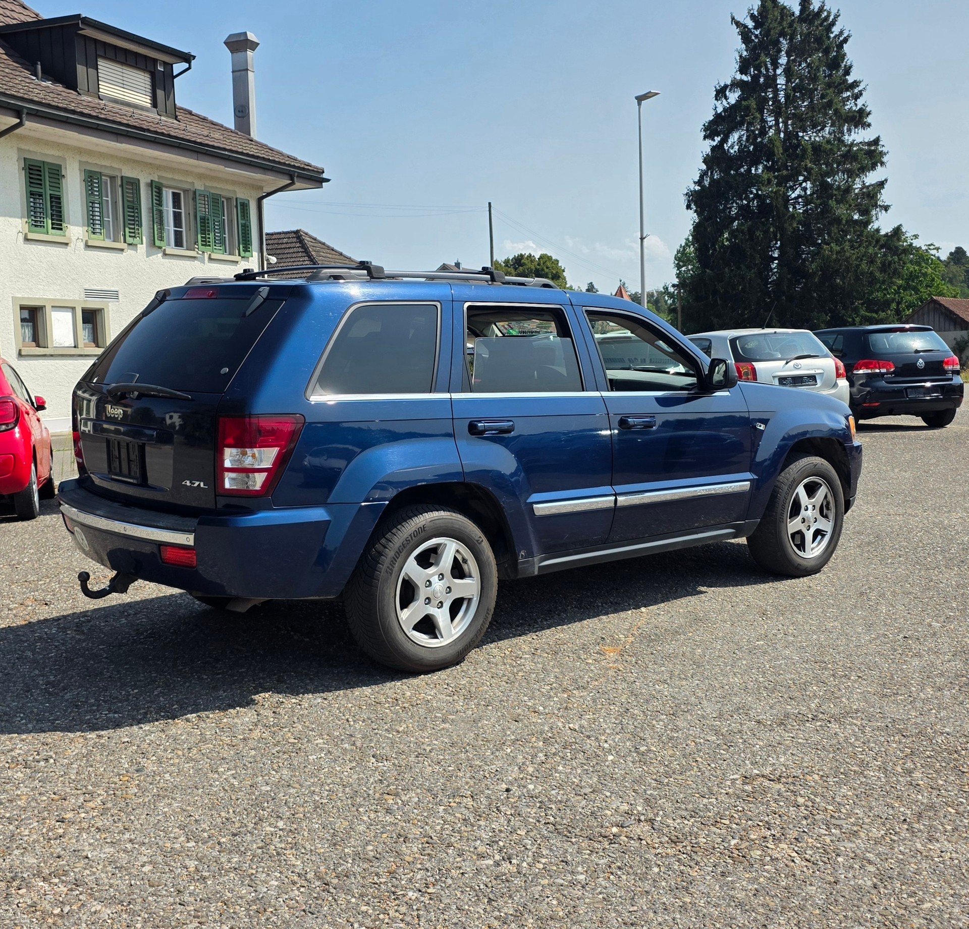 JEEP Grand Cherokee 4.7 V8 Laredo Automatic-image-4