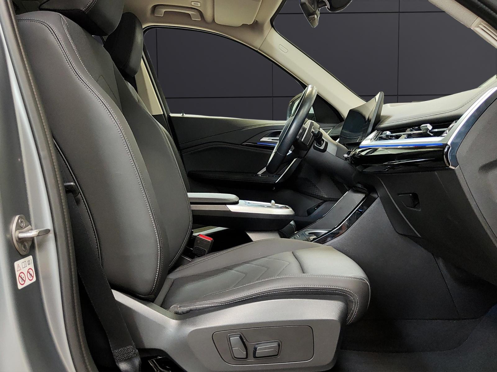 BMW X1 23i xDrive-image-19