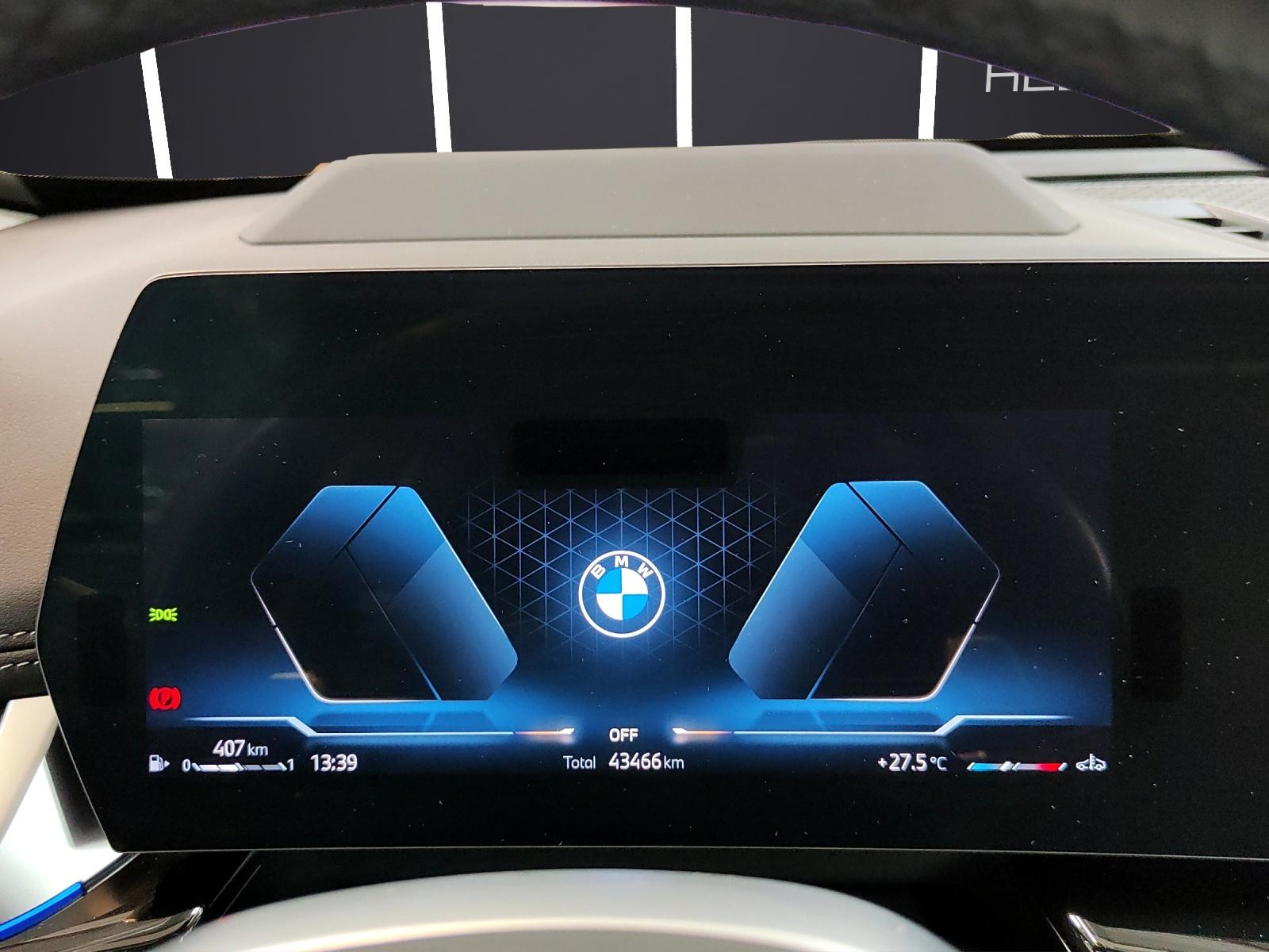 BMW X1 23i xDrive-image-10