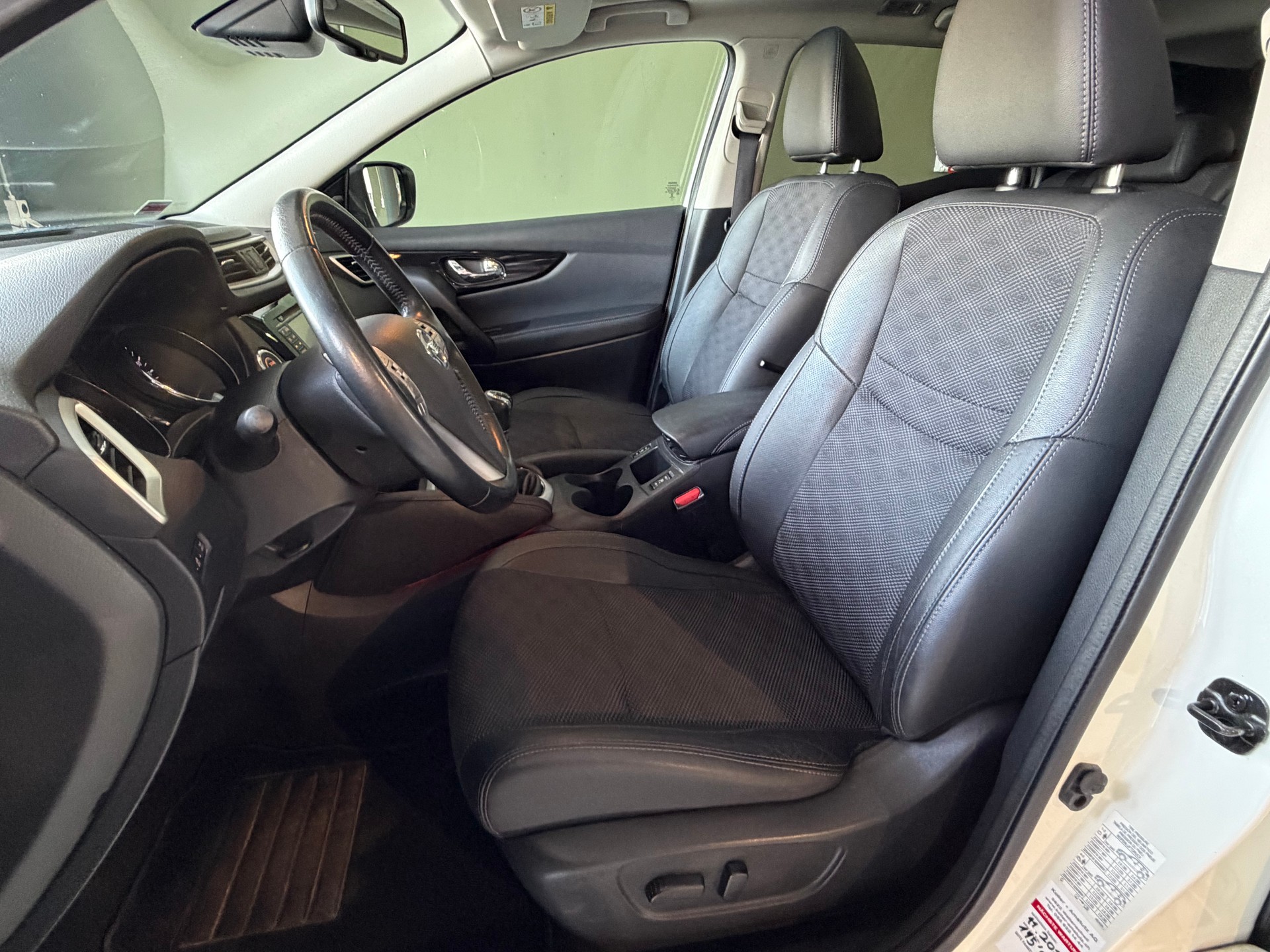 NISSAN Qashqai 1.6 DIG-T tekna * CH-Fahrzeug * Ab MFK * Anhängerkupplung *-image-7