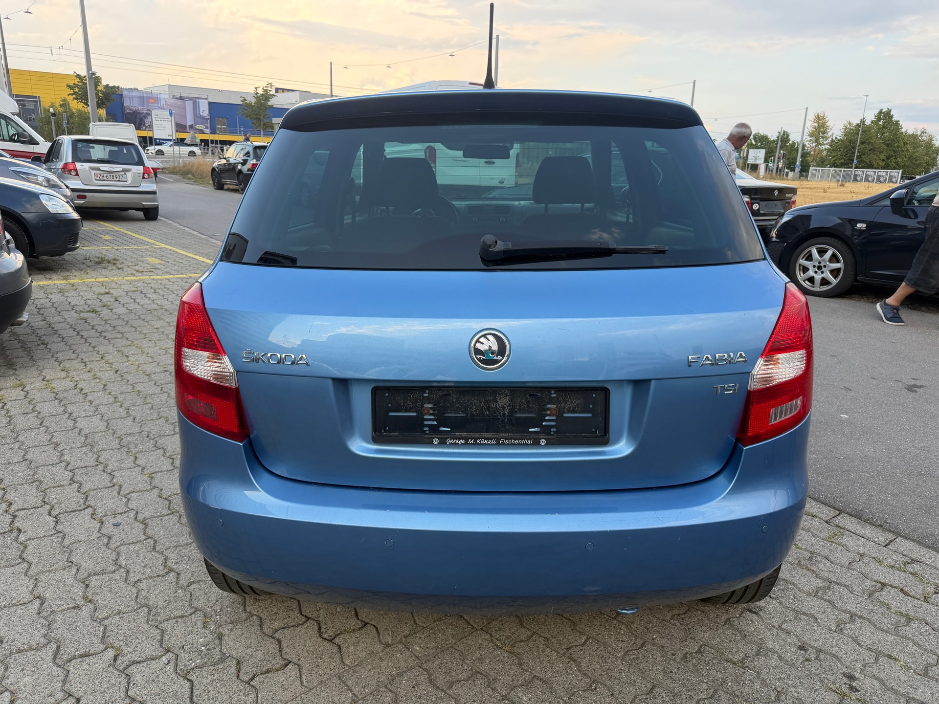 SKODA Fabia 1.2 TSI Fresh-image-4