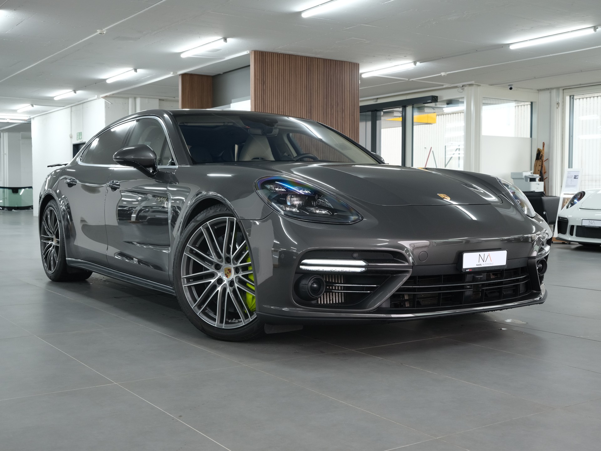 PORSCHE Panamera Turbo S Executive E-Hybrid PDK *Porsche Aproved* *Sport Chrono* *Vollausstattung*-image-0