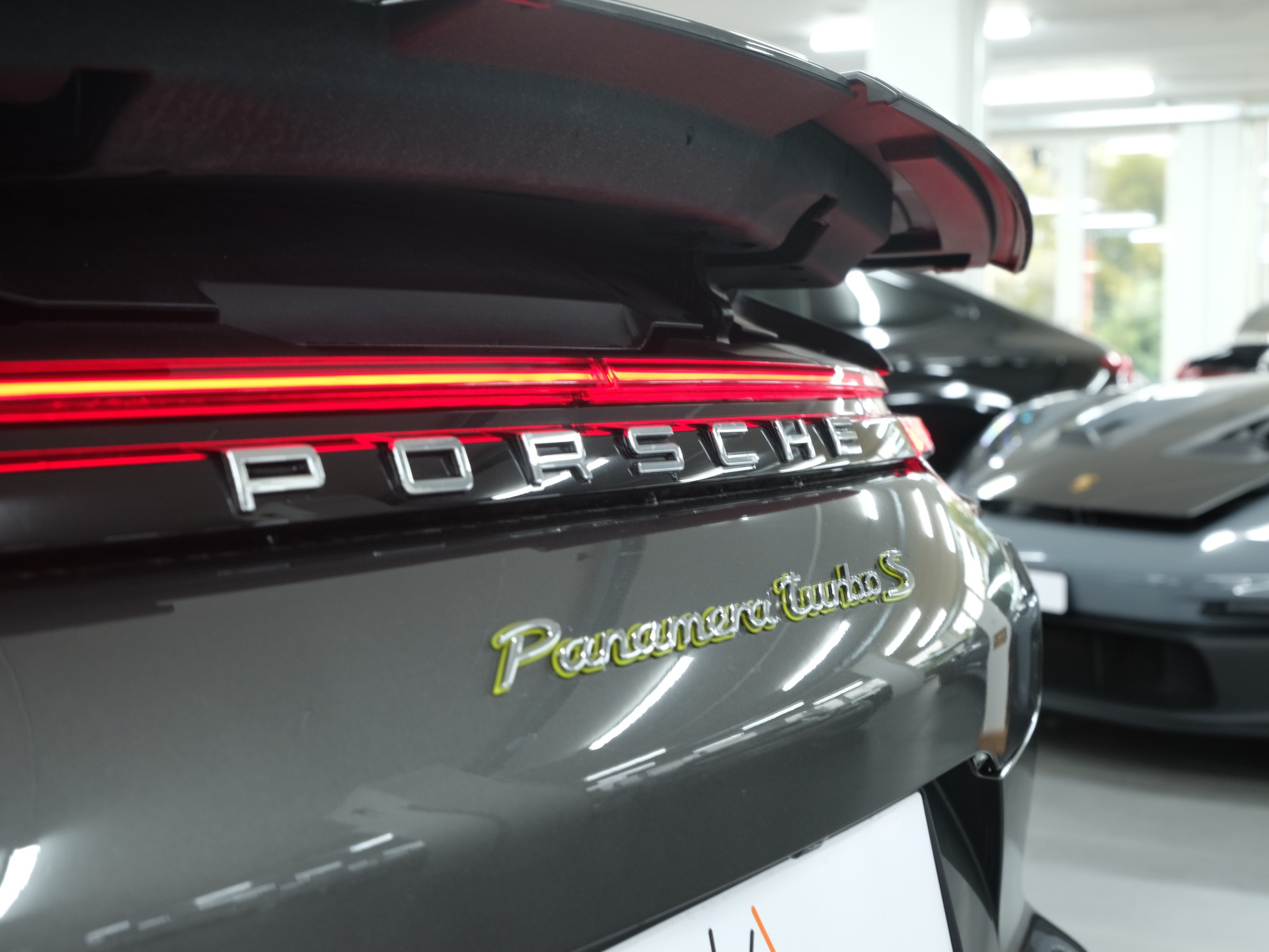 PORSCHE Panamera Turbo S Executive E-Hybrid PDK *Porsche Aproved* *Sport Chrono* *Vollausstattung*-image-17