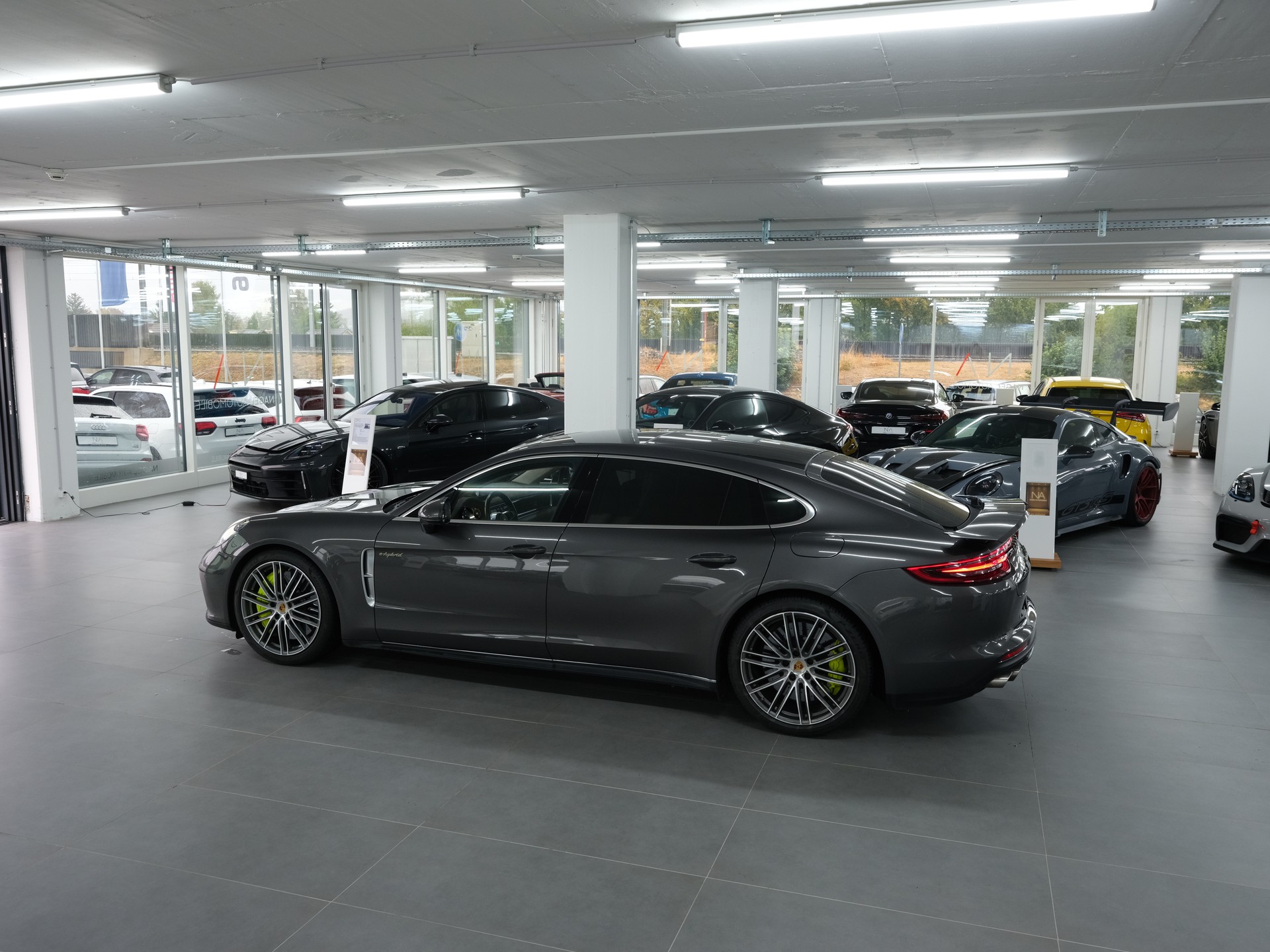 PORSCHE Panamera Turbo S Executive E-Hybrid PDK *Porsche Aproved* *Sport Chrono* *Vollausstattung*-image-19