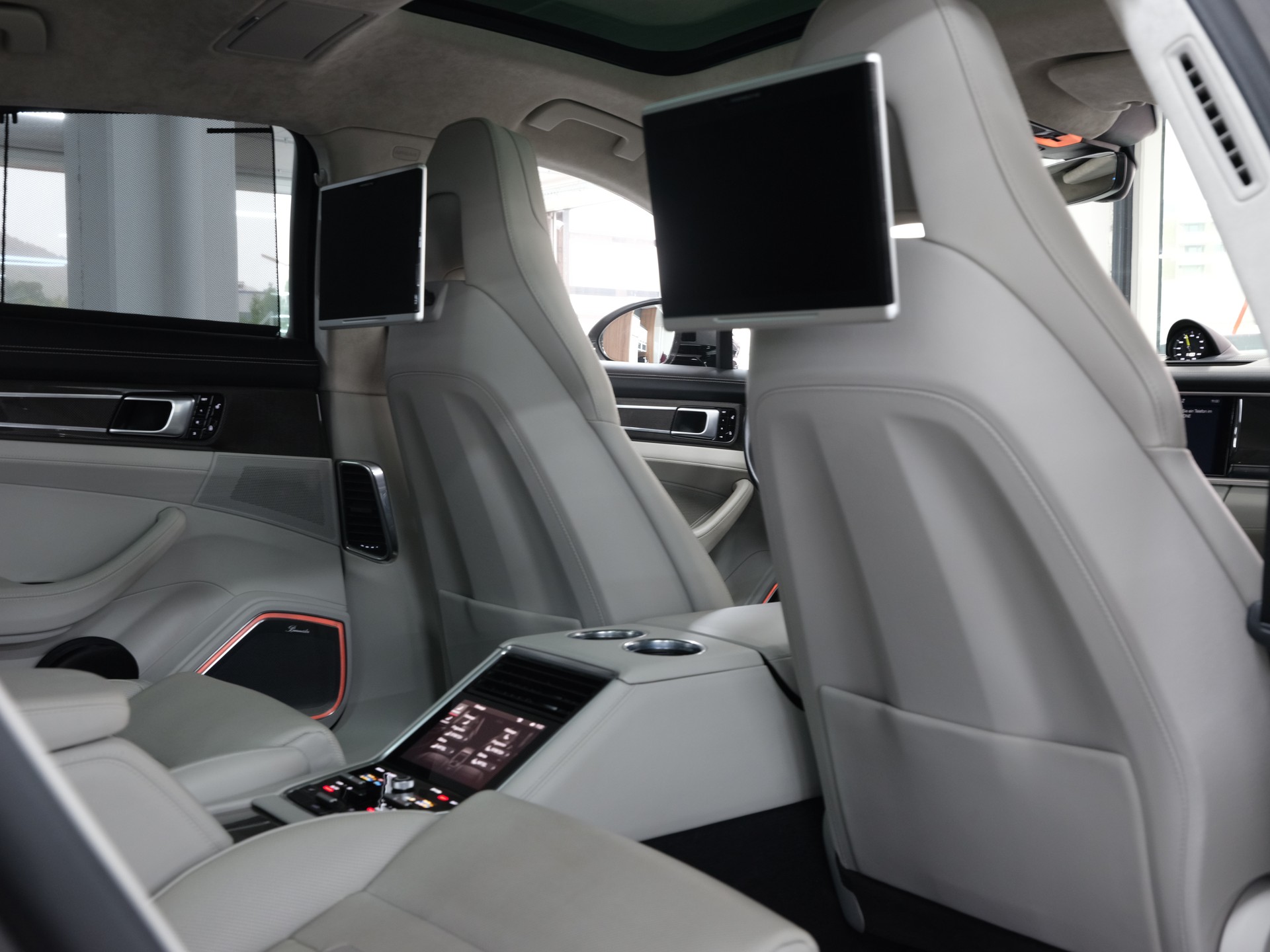 PORSCHE Panamera Turbo S Executive E-Hybrid PDK *Porsche Aproved* *Sport Chrono* *Vollausstattung*-image-29