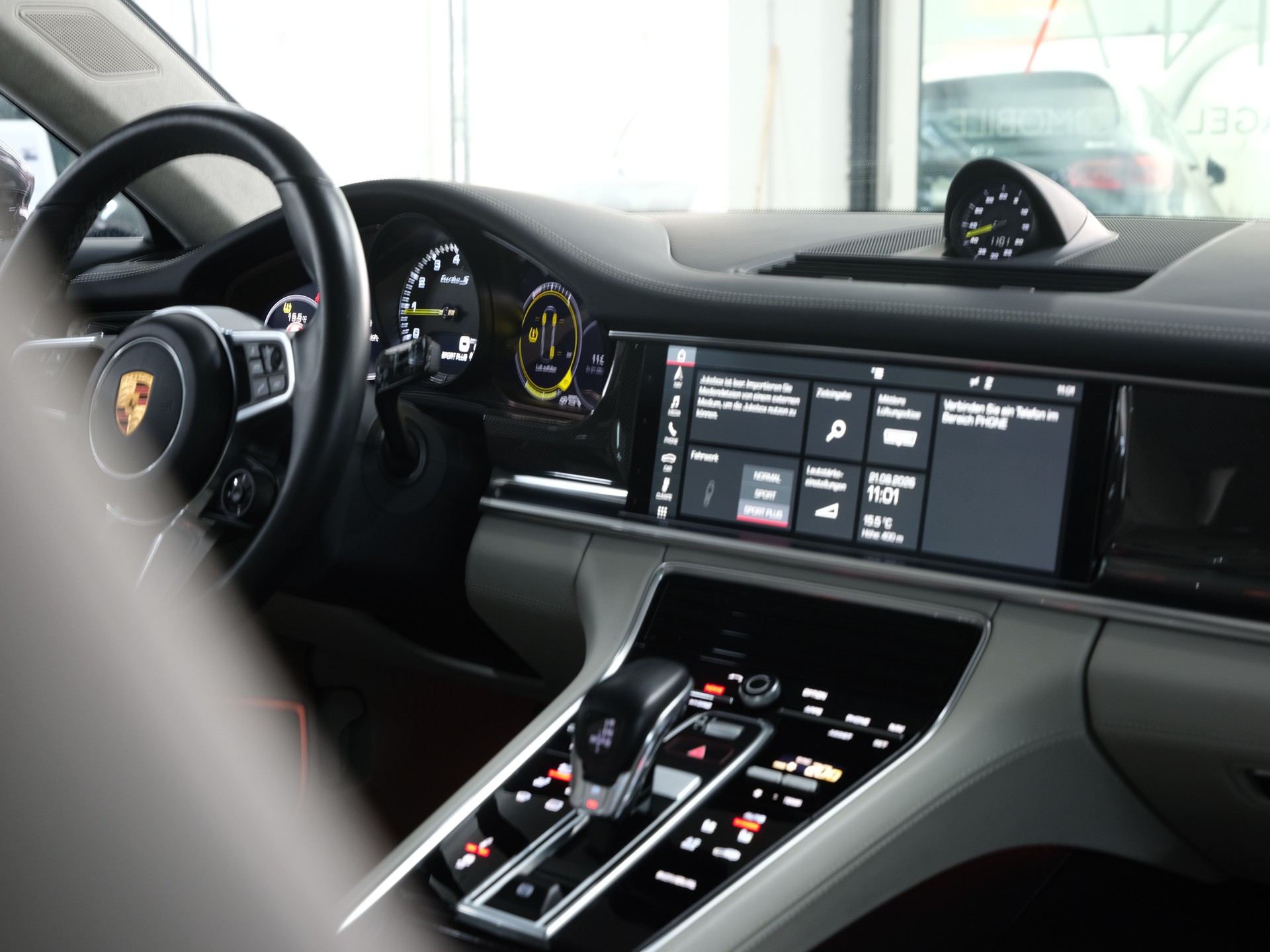 PORSCHE Panamera Turbo S Executive E-Hybrid PDK *Porsche Aproved* *Sport Chrono* *Vollausstattung*-image-33