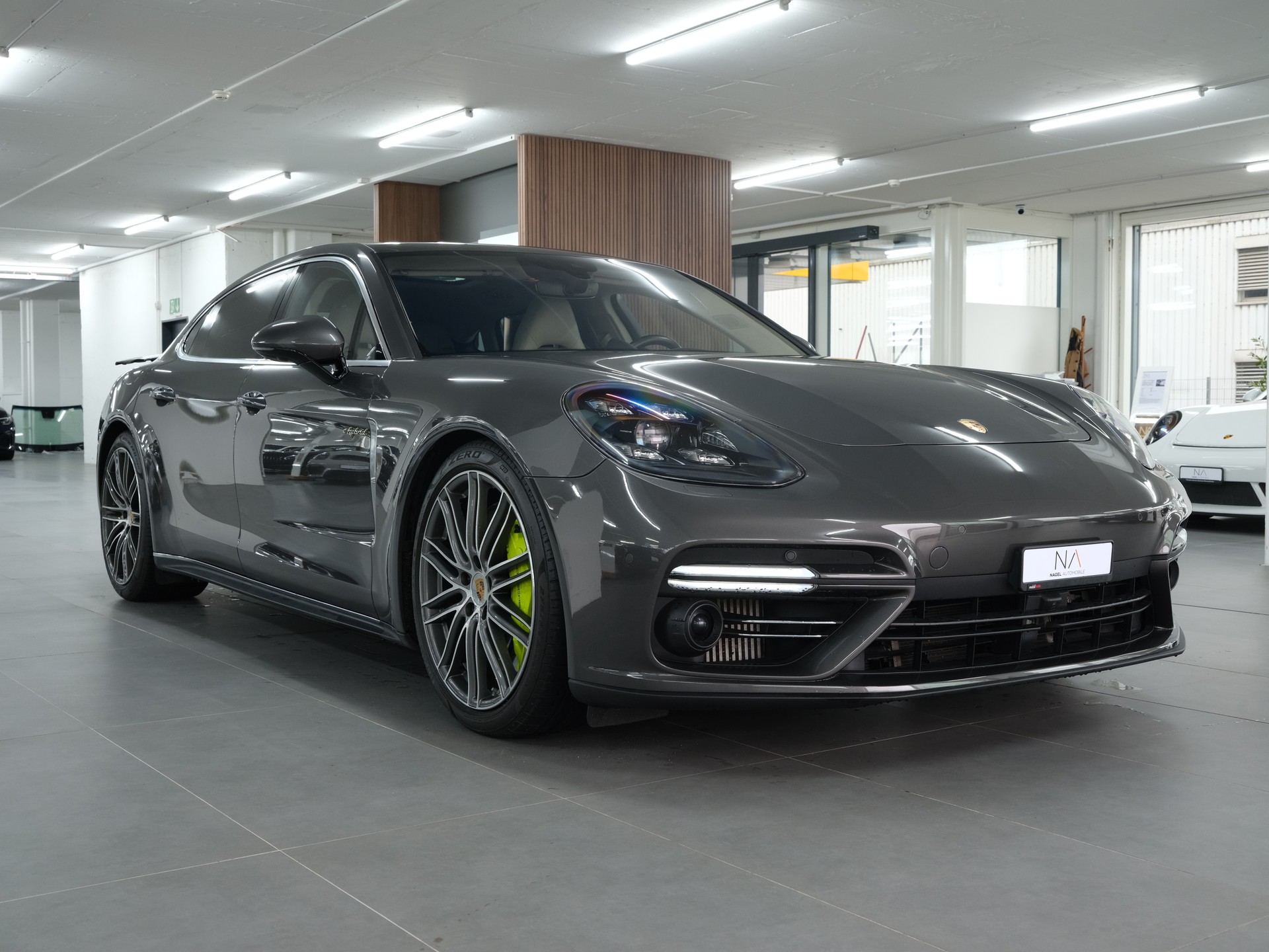 PORSCHE Panamera Turbo S Executive E-Hybrid PDK *Porsche Aproved* *Sport Chrono* *Vollausstattung*-image-1