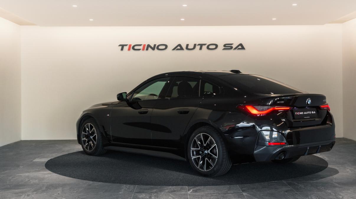 BMW 420d xDrive M Sport-showroom-element-3