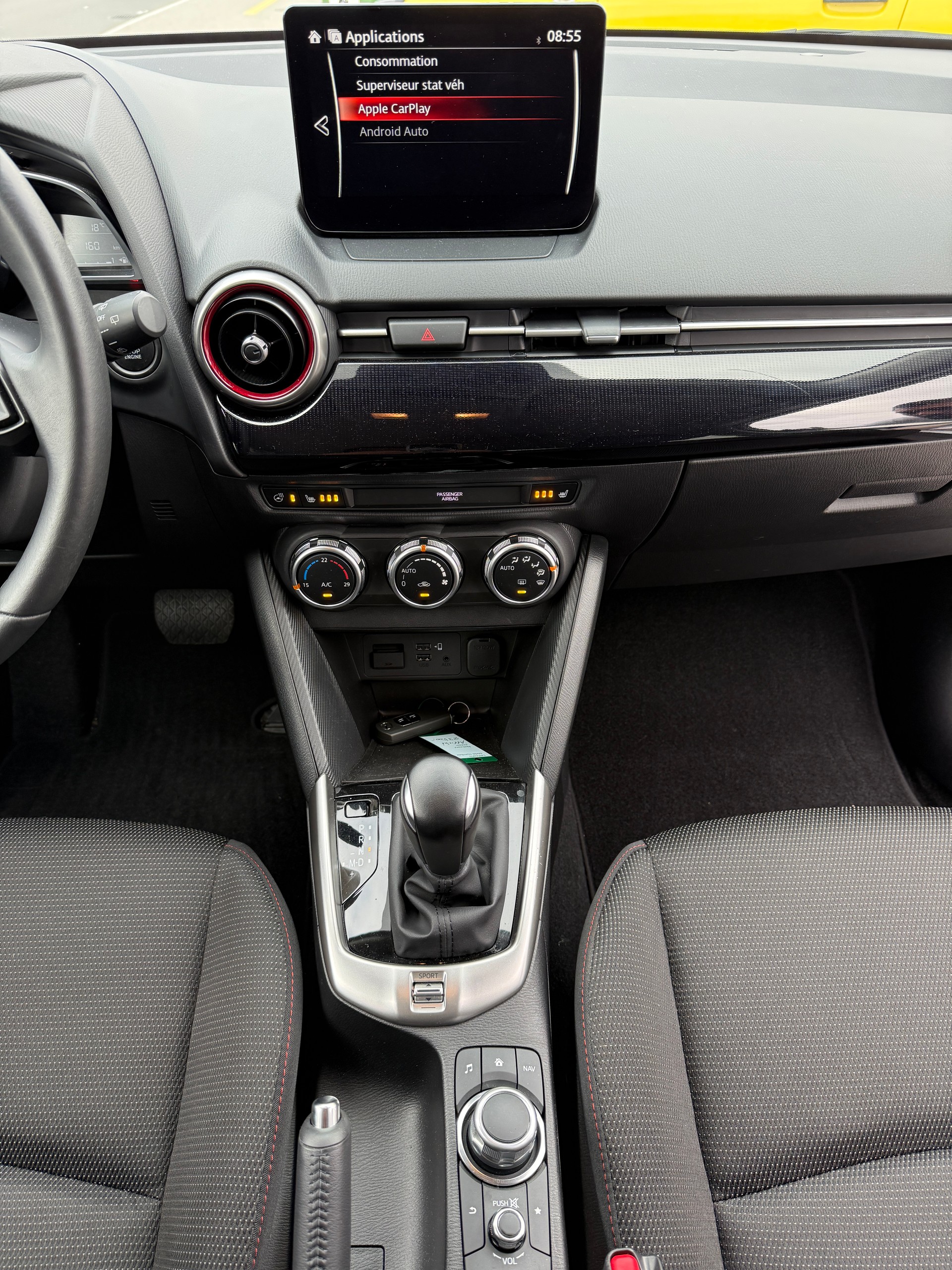 MAZDA 2 SKYACTIV-G 90 Homura Automat - Dernier Service Mazda fait le 11-06-2026 à 2’374 km - Garantie Mazda valable jusqu’a 01.2028-image-26