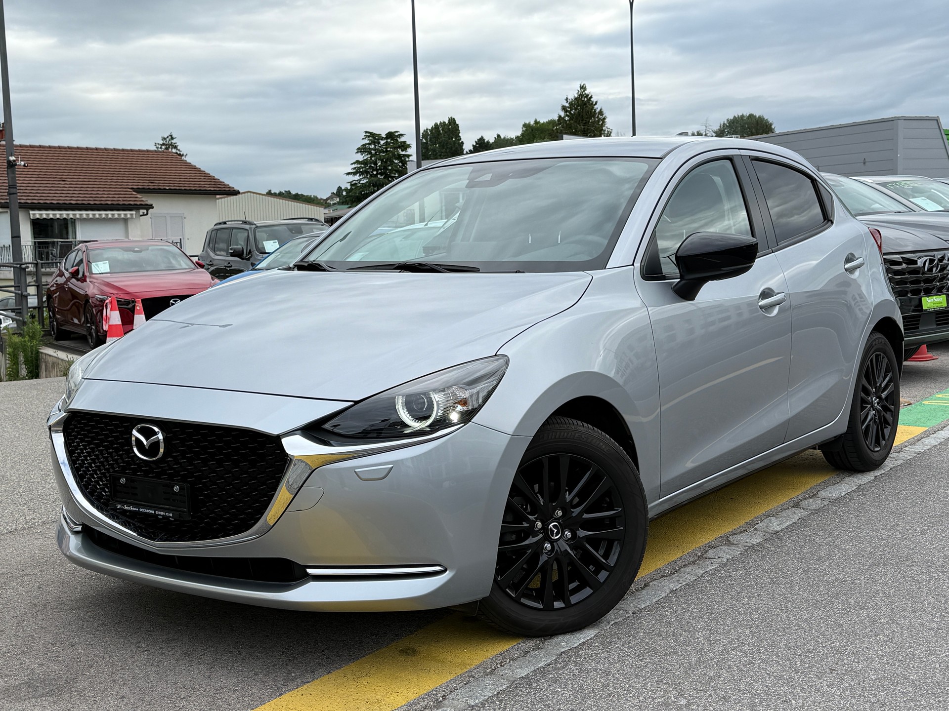 MAZDA 2 SKYACTIV-G 90 Homura Automat - Dernier Service Mazda fait le 11-06-2026 à 2’374 km - Garantie Mazda valable jusqu’a 01.2028
