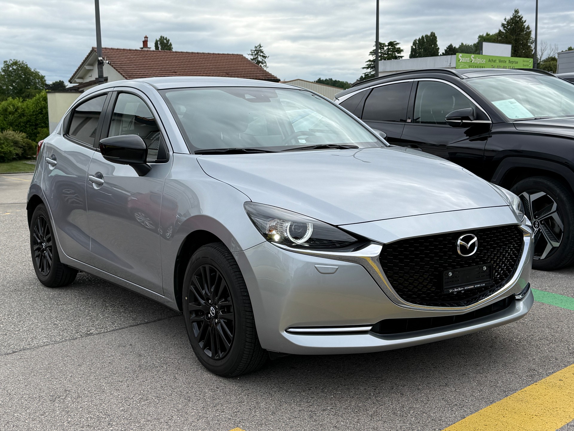 MAZDA 2 SKYACTIV-G 90 Homura Automat - Dernier Service Mazda fait le 11-06-2026 à 2’374 km - Garantie Mazda valable jusqu’a 01.2028-image-12