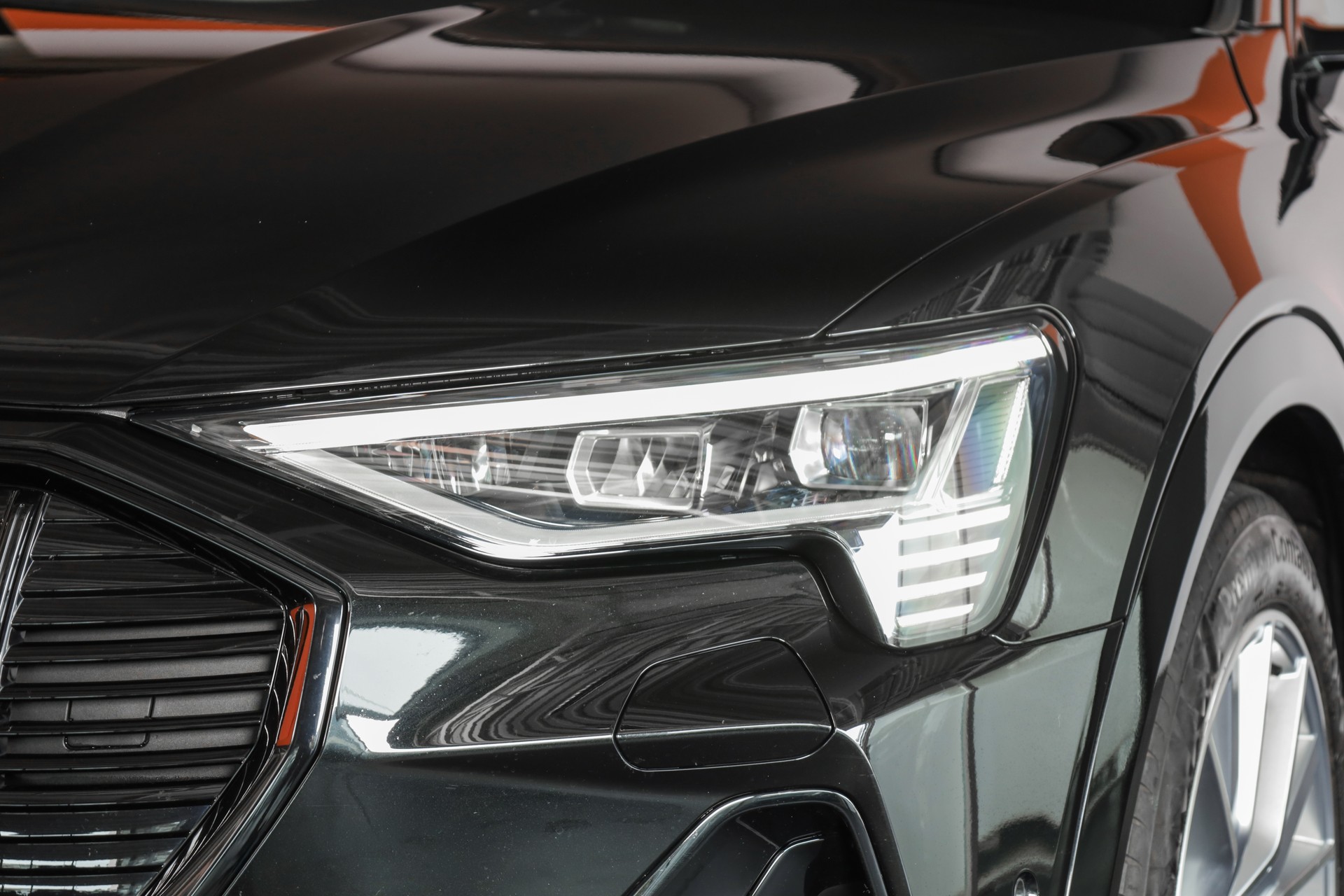 AUDI e-tron 55 S Line quattro * Open Sky * Bang&Olufsen * Chargeur 22kW-image-23