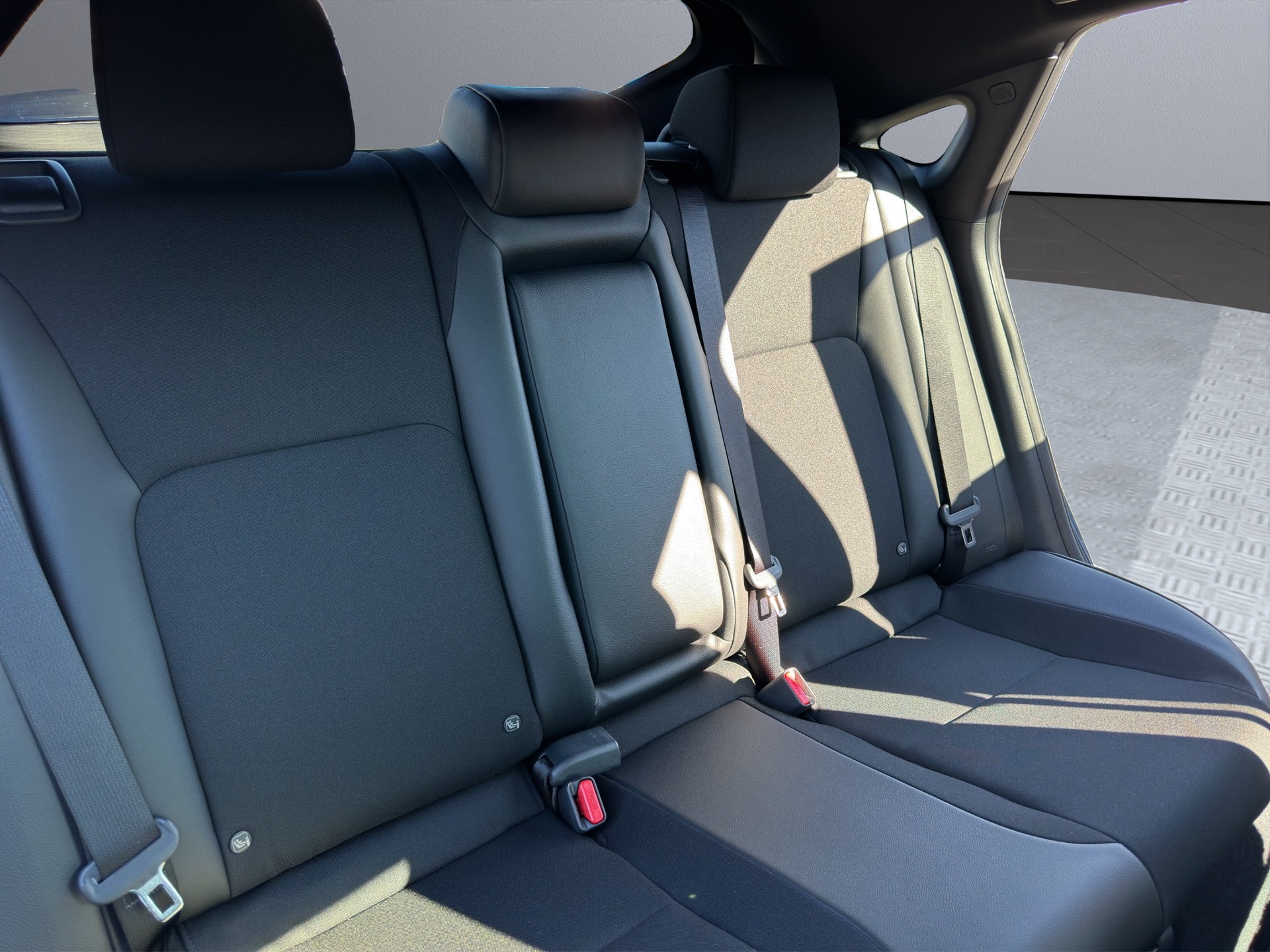 HONDA Civic 2.0 i-MMD Sport-image-16