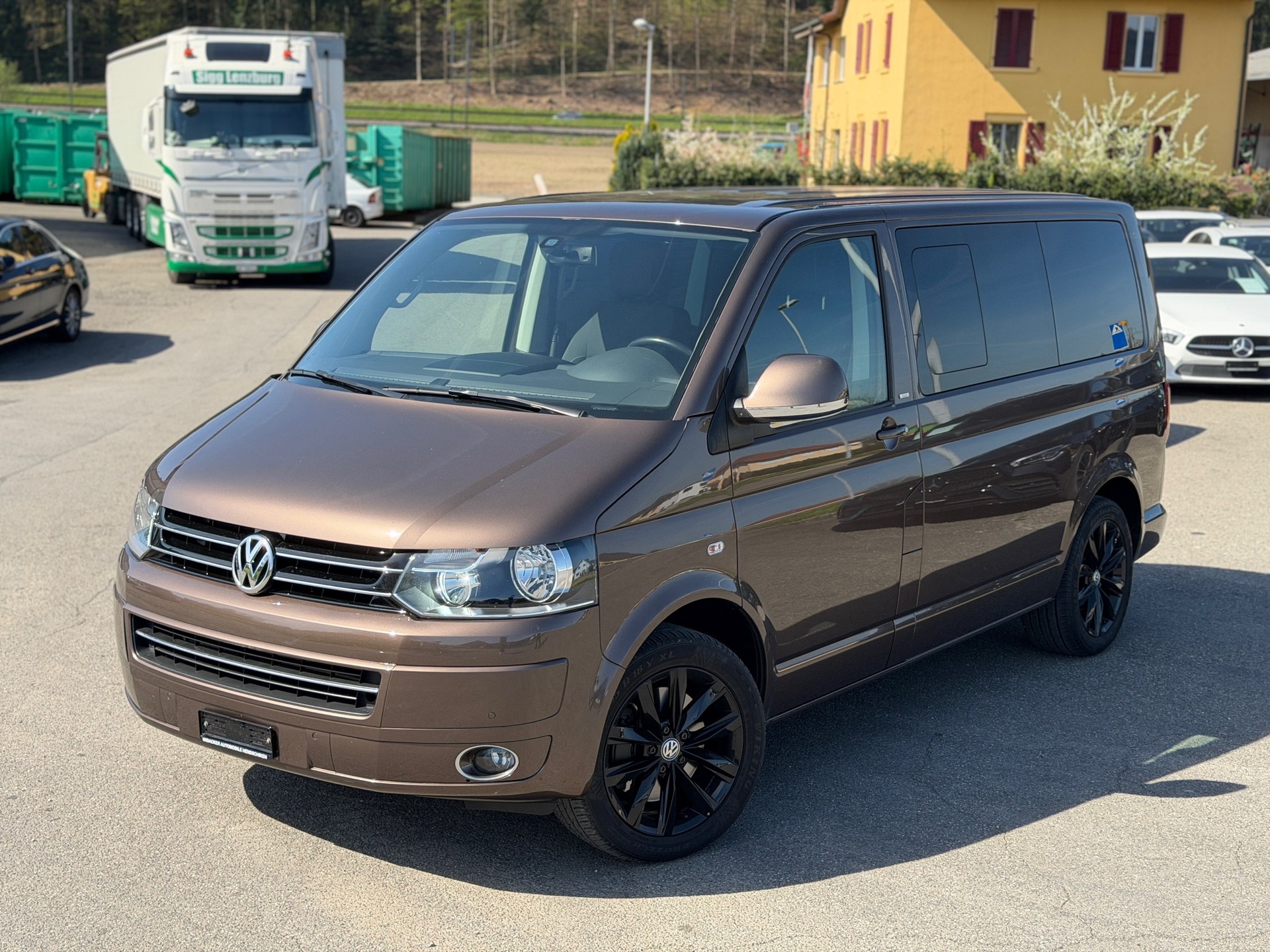 VW T5 Multivan 2.0 Bi-TDI CR Family Cup 4Motion DSG-image-11