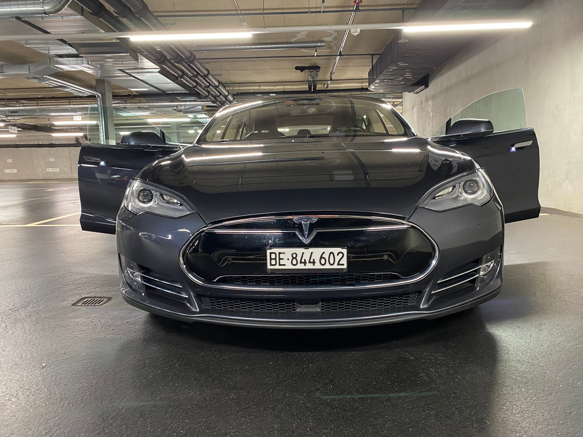 TESLA 85-image-6