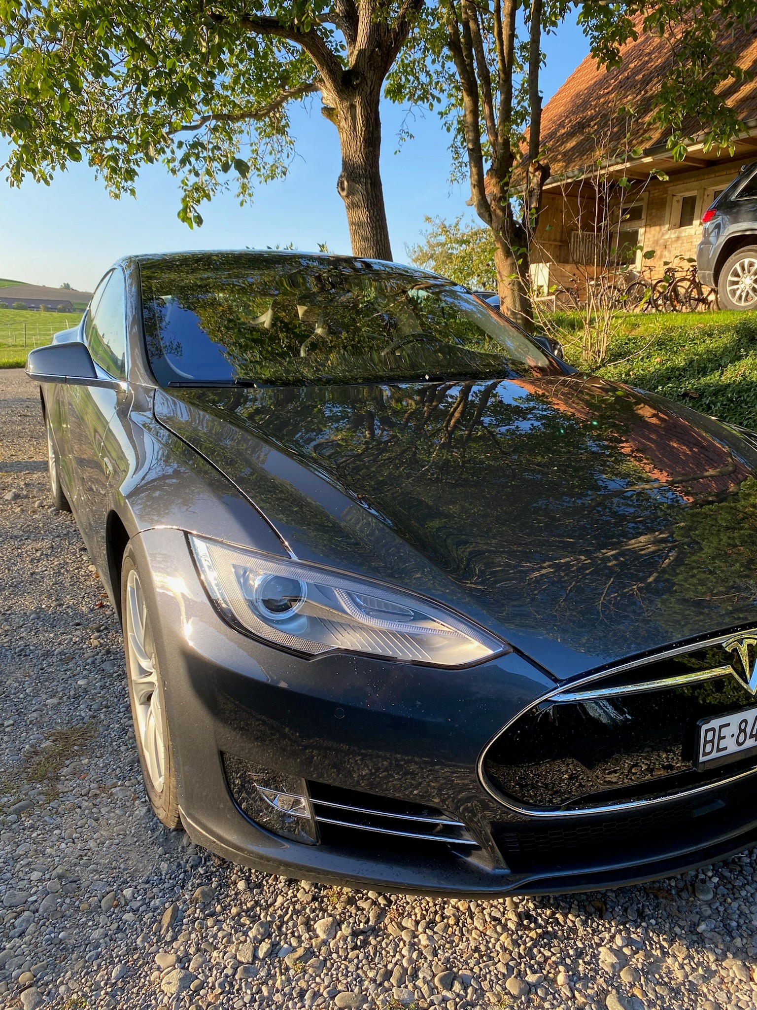TESLA 85-image-5