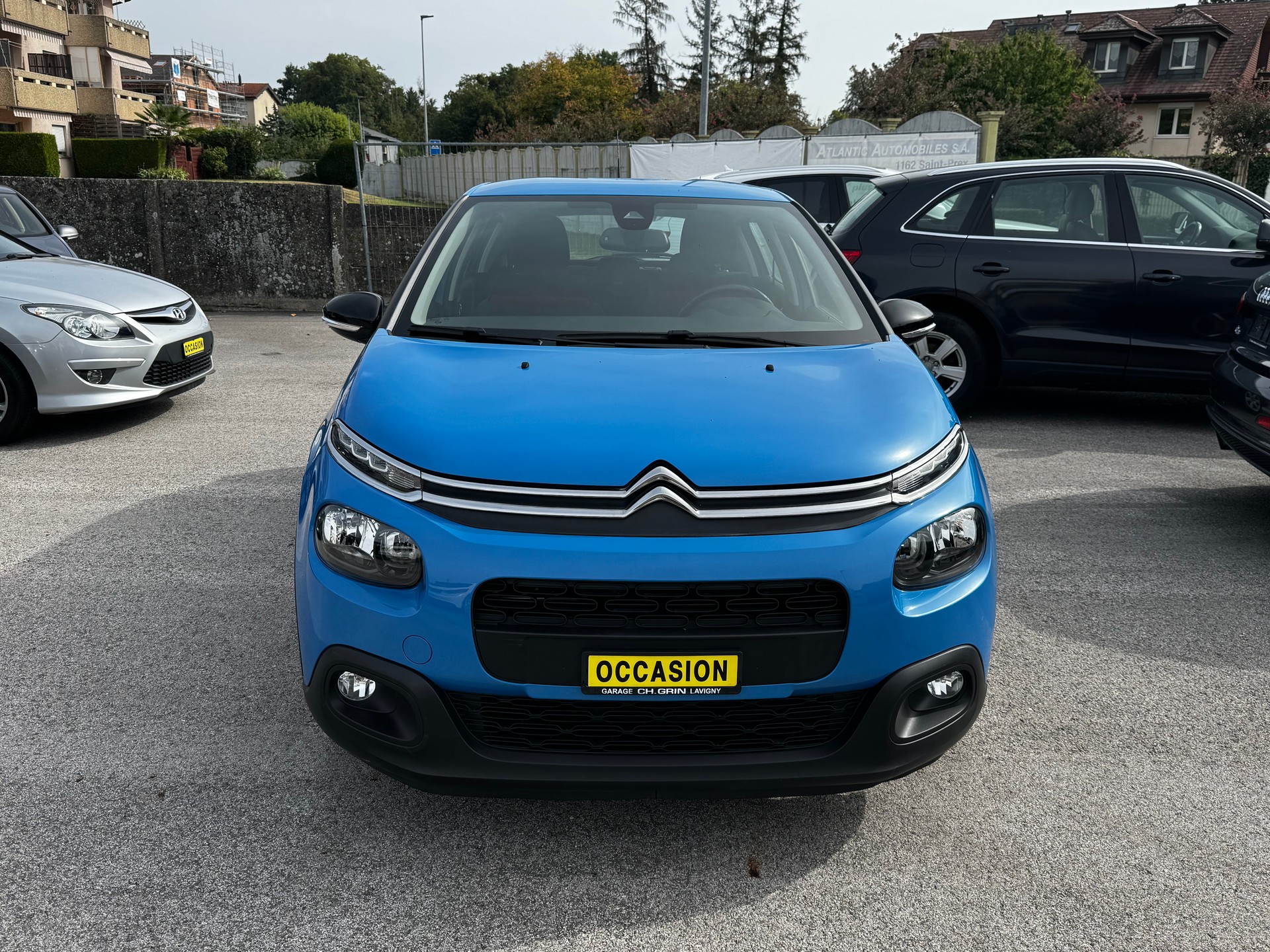 CITROEN C3 1.2i PureTech Shine-image-0