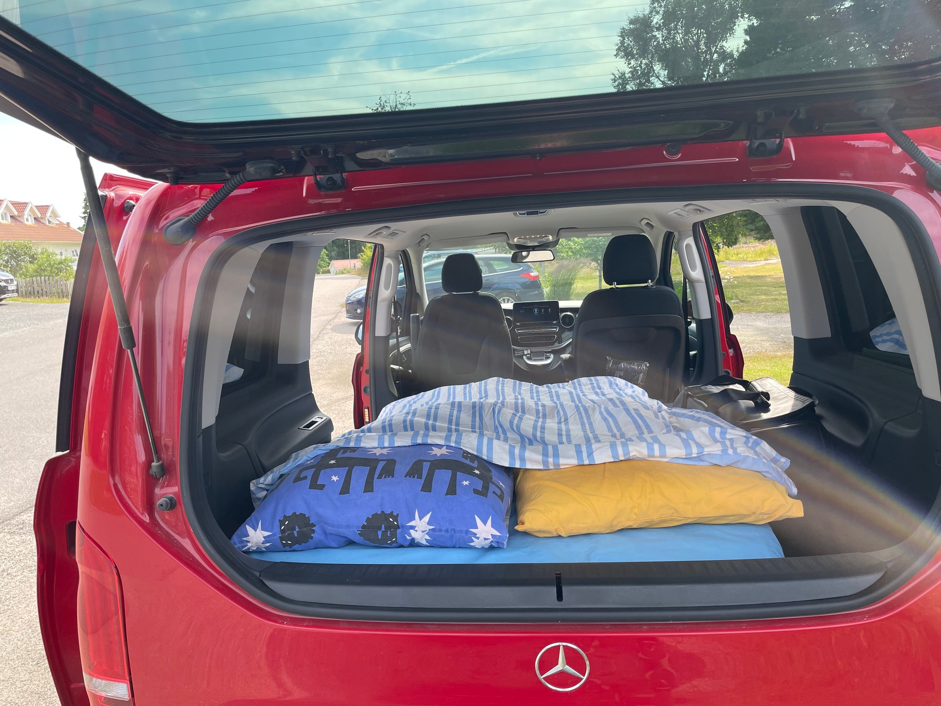 MERCEDES-BENZ V 220 d Trend kurz-image-4