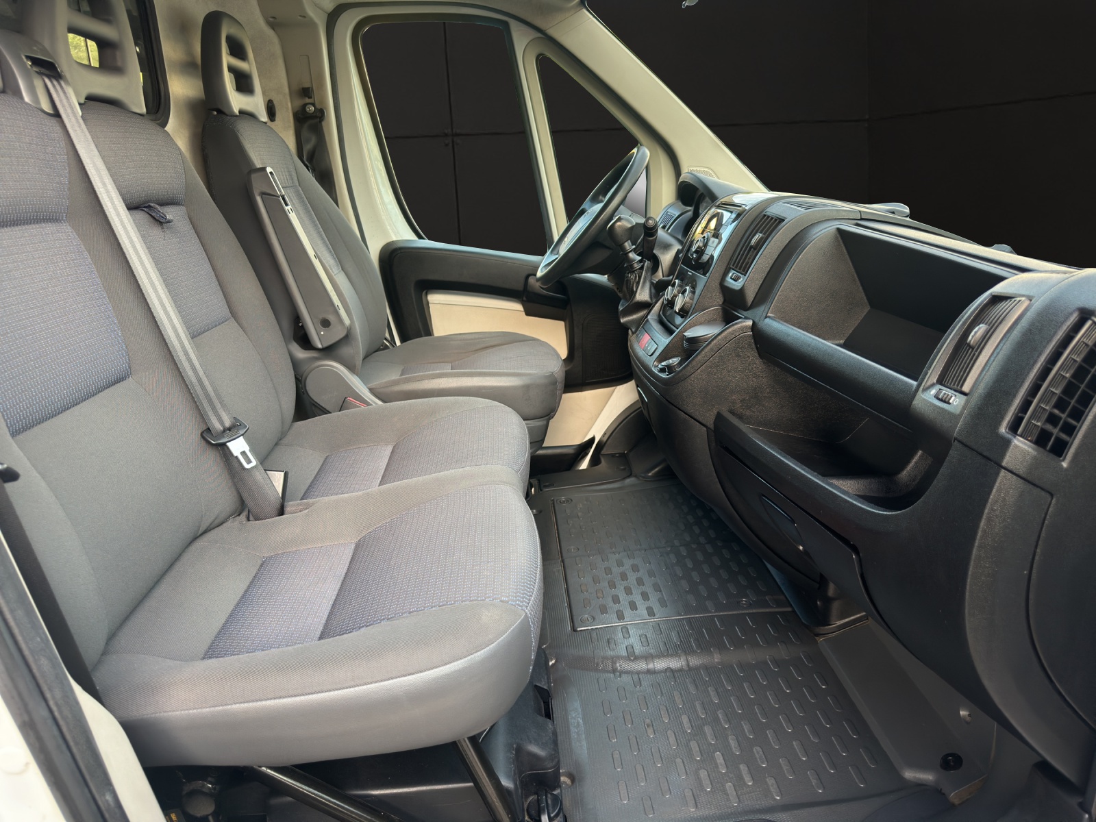 CITROEN Jumper Kaw. 30 L2H2 2.2 HDi 130-image-11