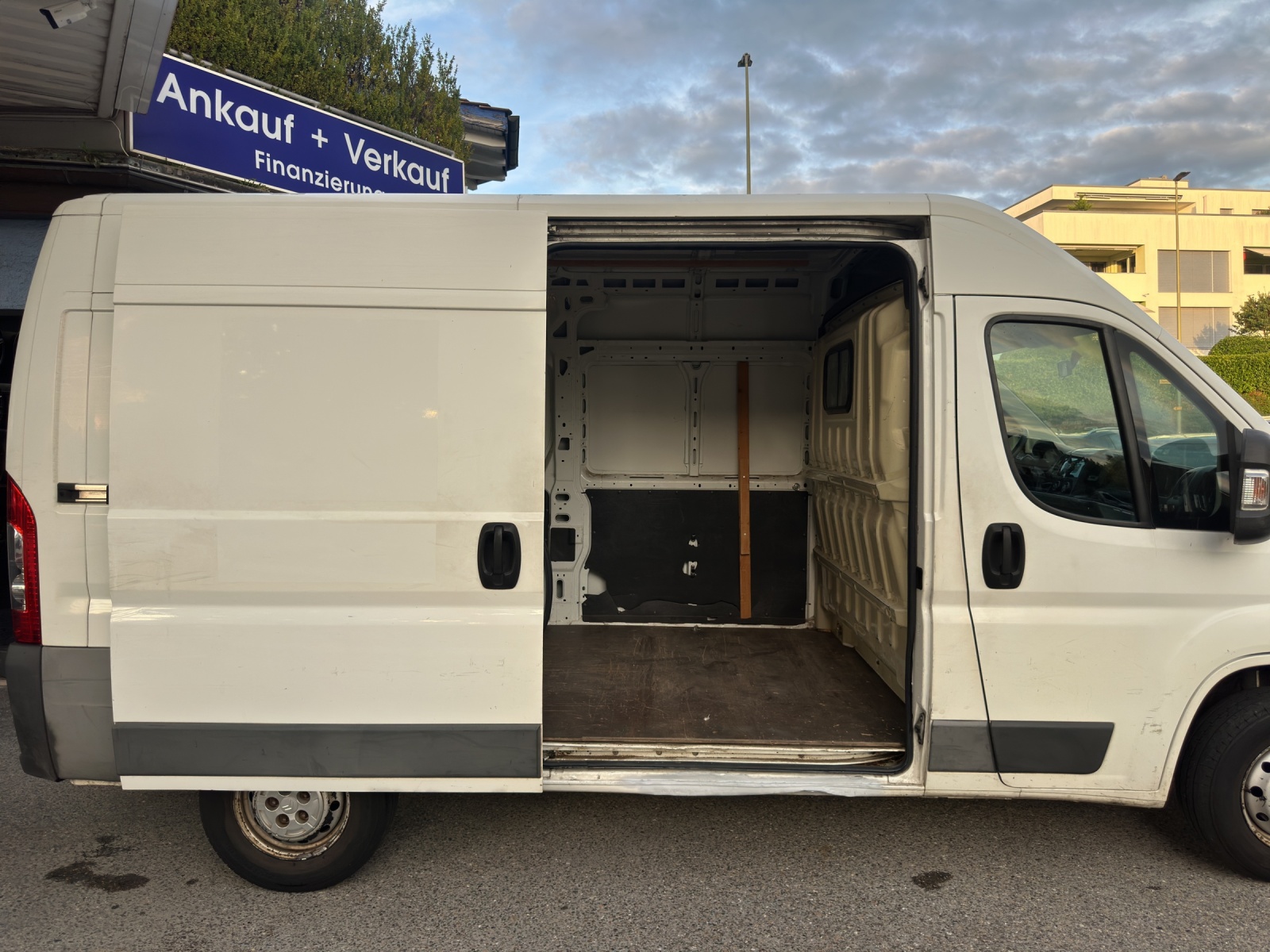 CITROEN Jumper Kaw. 30 L2H2 2.2 HDi 130-image-13