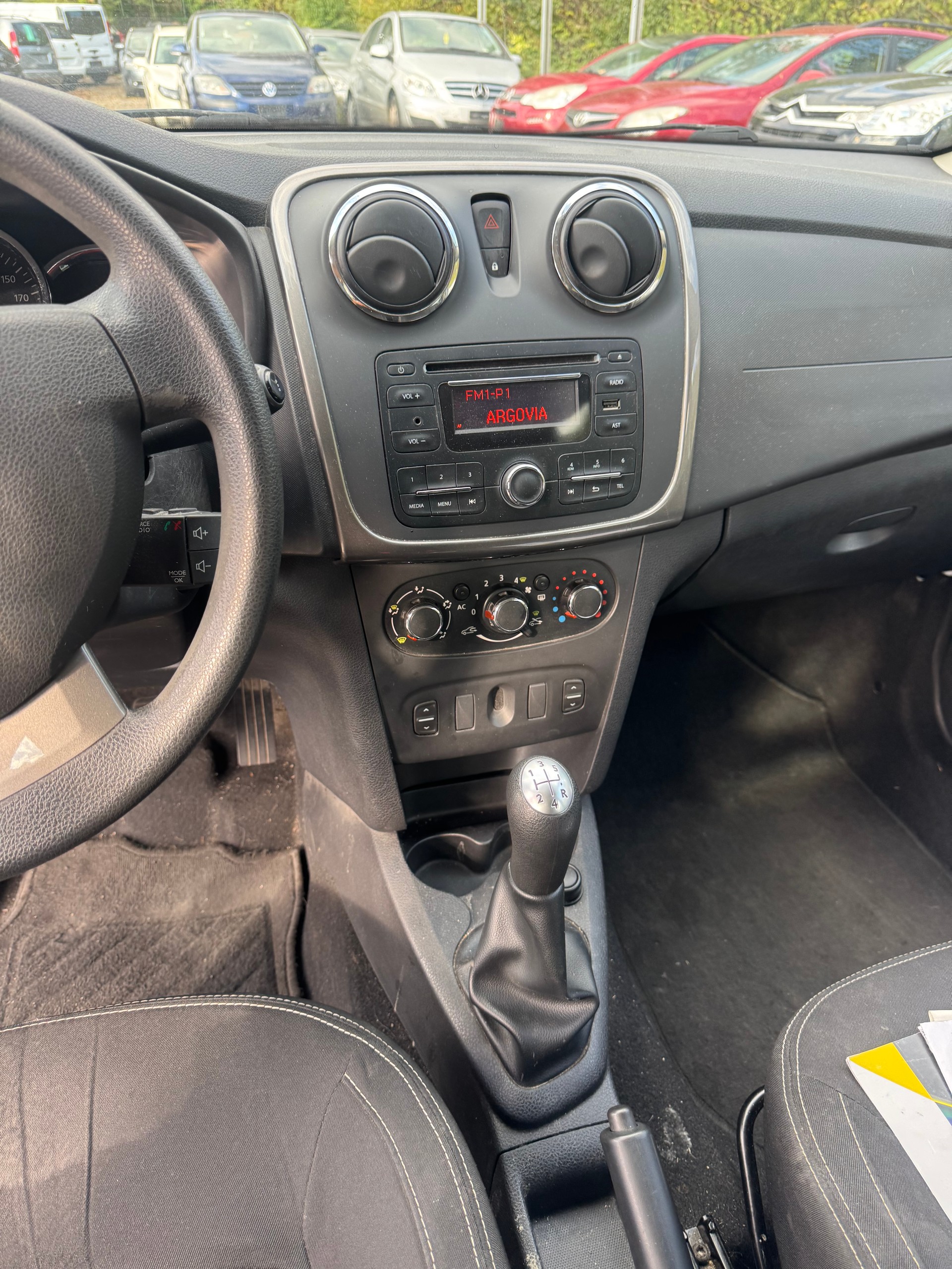 DACIA Logan MCV 1.2 Supreme-image-8