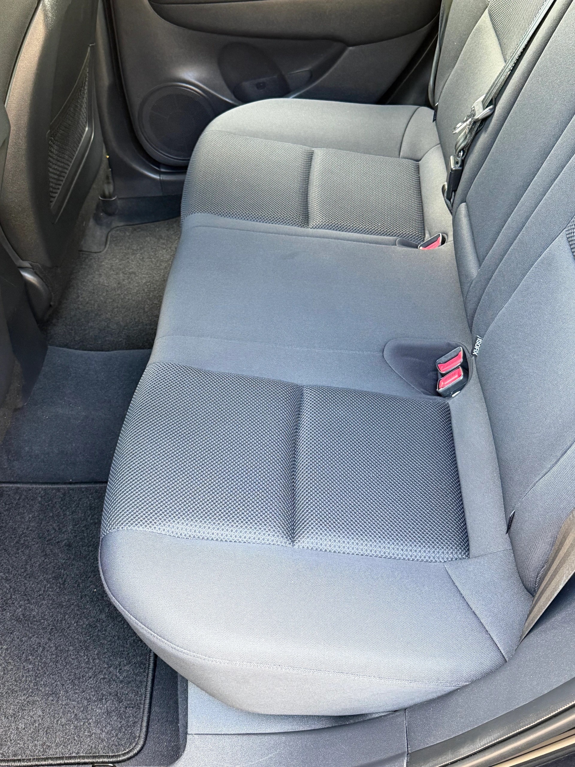 HYUNDAI i30 Wagon 1.6 Style Automatic-image-10