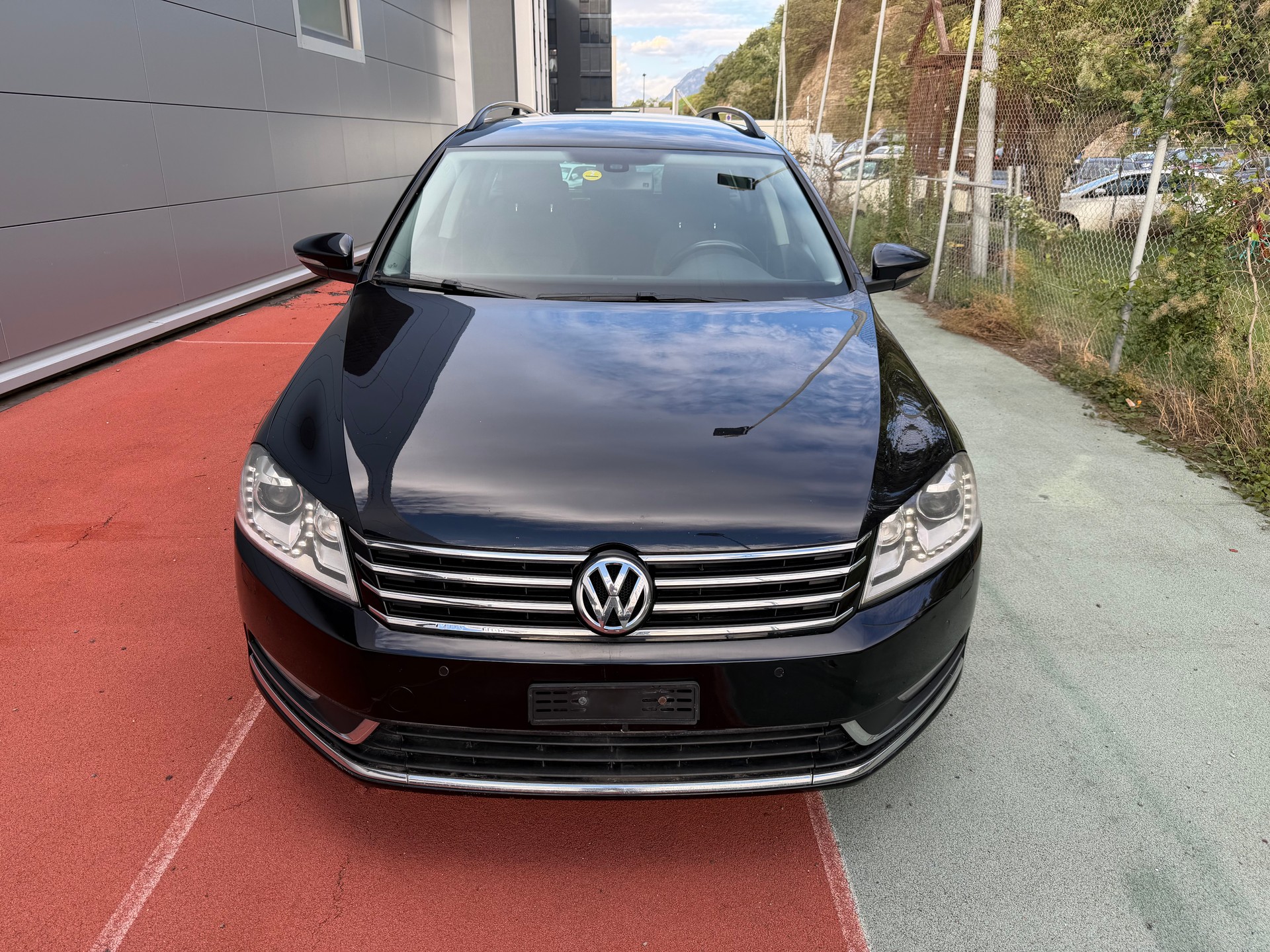 VW Passat Variant 2.0 TDI BMT Comfortline DSG-image-2