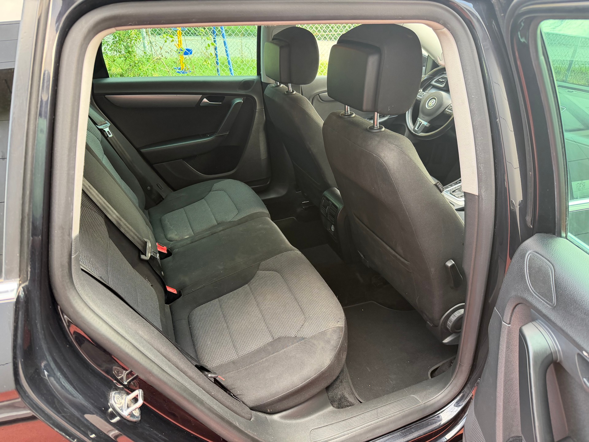 VW Passat Variant 2.0 TDI BMT Comfortline DSG-image-11