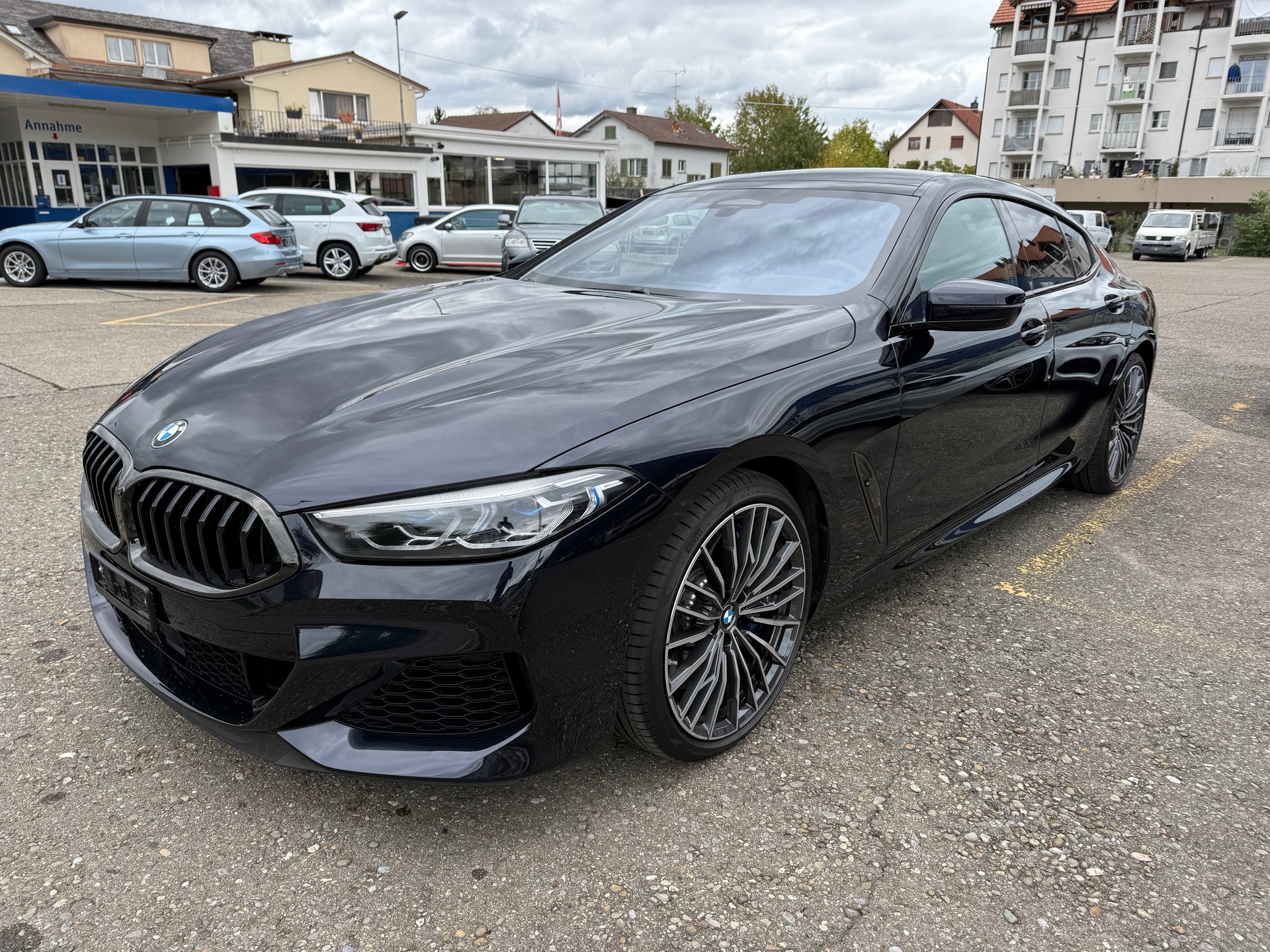 BMW M850i xDrive Steptronic-image-2