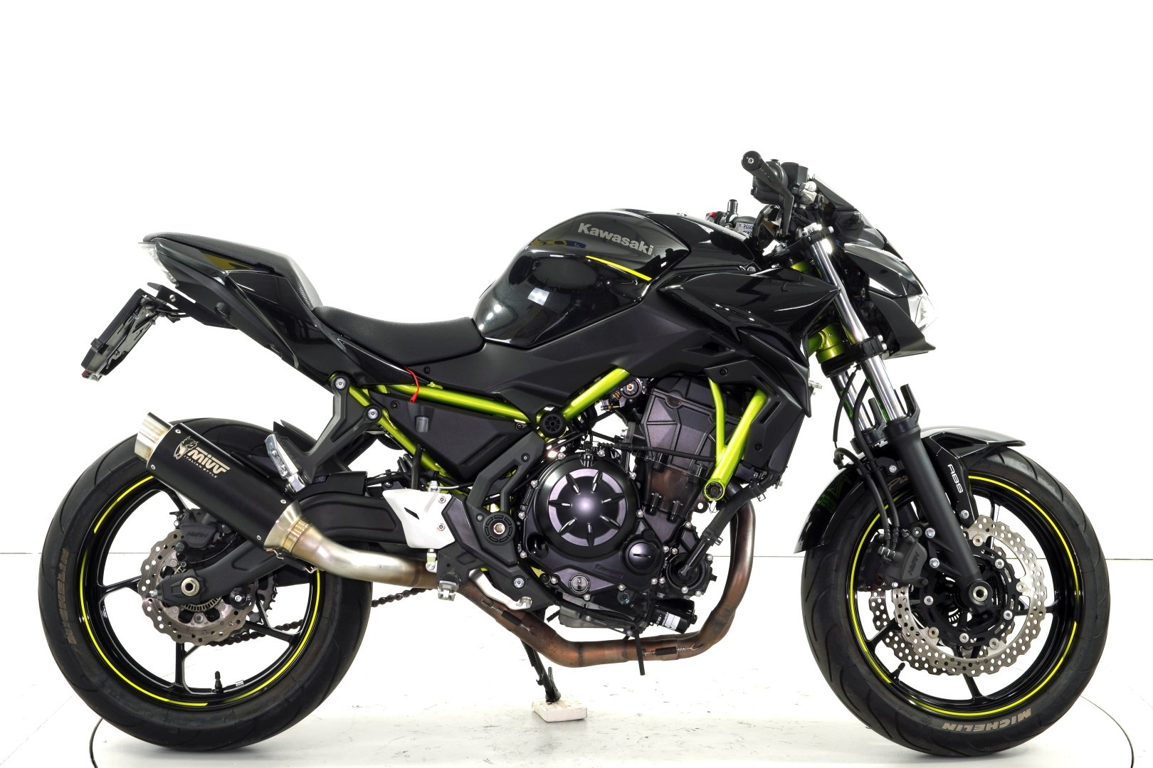 KAWASAKI Z 650 ABS-showroom-element-3